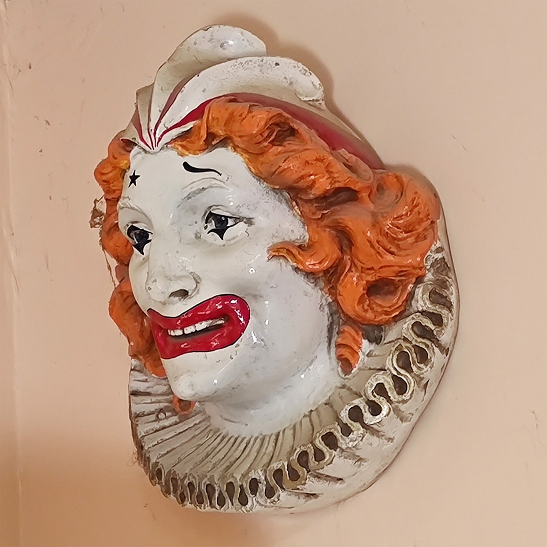 Lot of 2 Fiberglass Clown Head Mascarons (1 of 3)