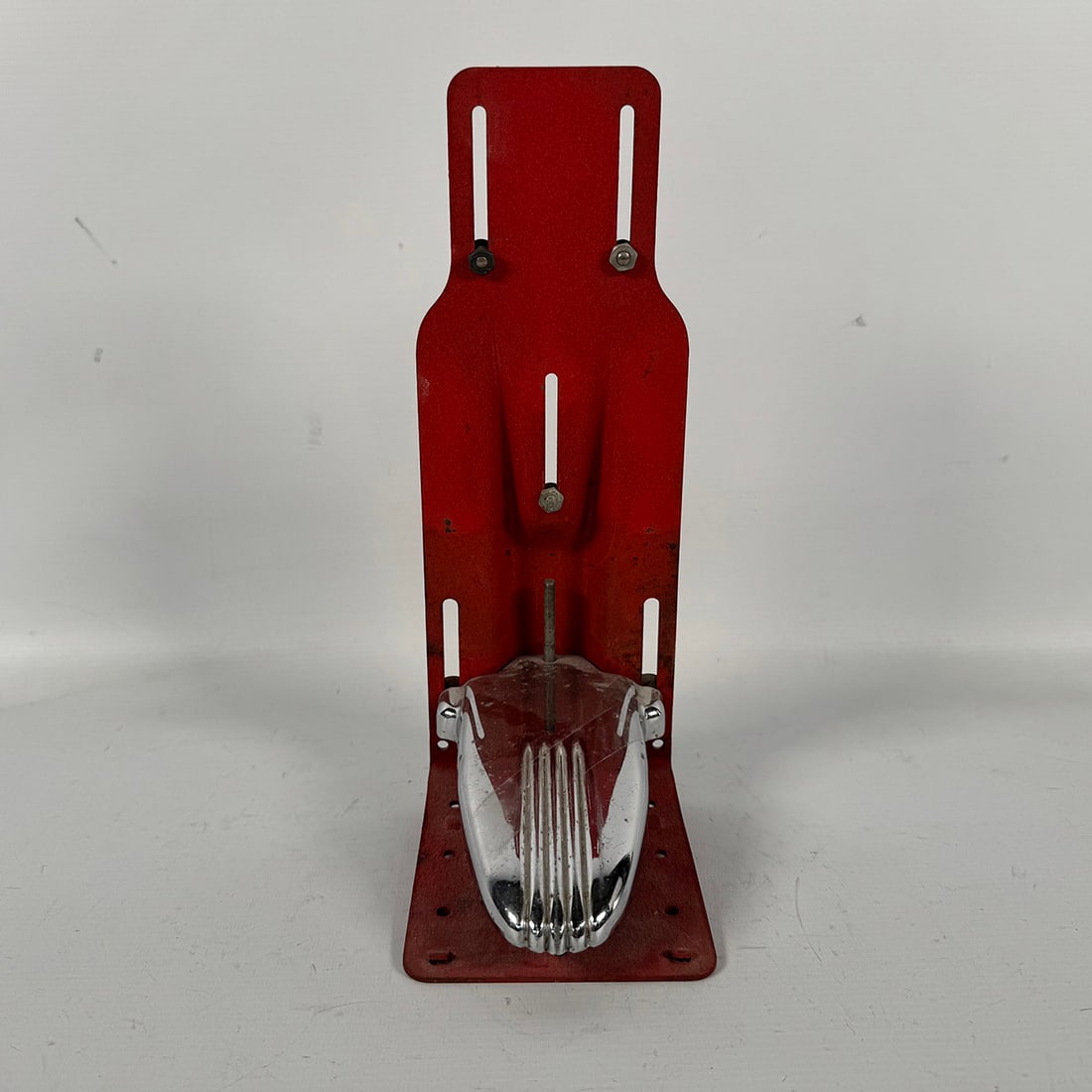 Original Rock-Ola Bar Bracket with Attachment (1946-1949) for all Jukebox Model 1422-1438 Wallboxes (1 of 9)