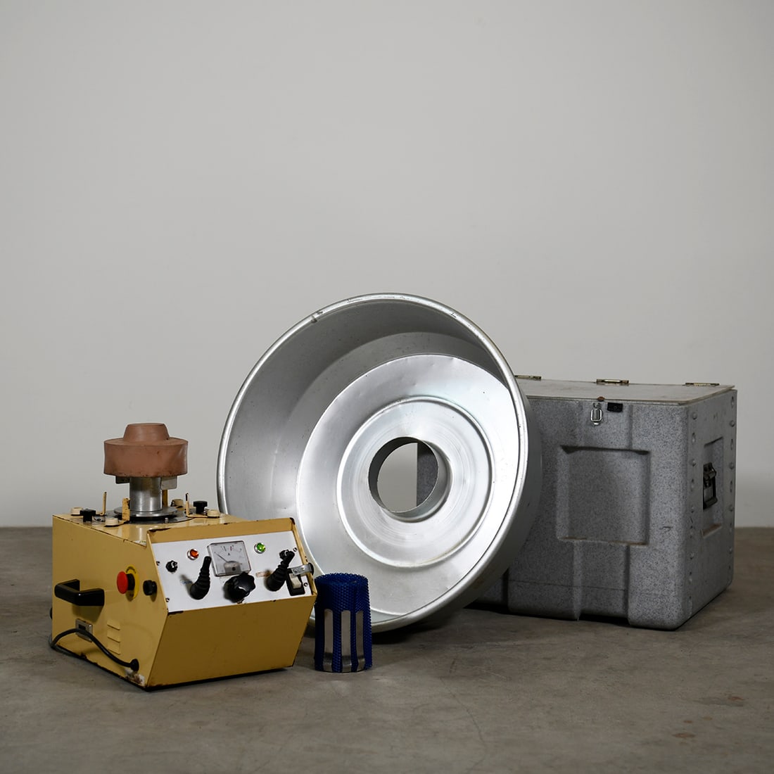 Italian Palanca Francesco 1500W Model "Ghibli" Professional Cotton Candy Machine: Italian Palanca Francesco 1500W model "Ghibli" professional machine for the production of cotton candy. Ideal for medium/large production, such as parties, celebrations, festivals, receptions and buff