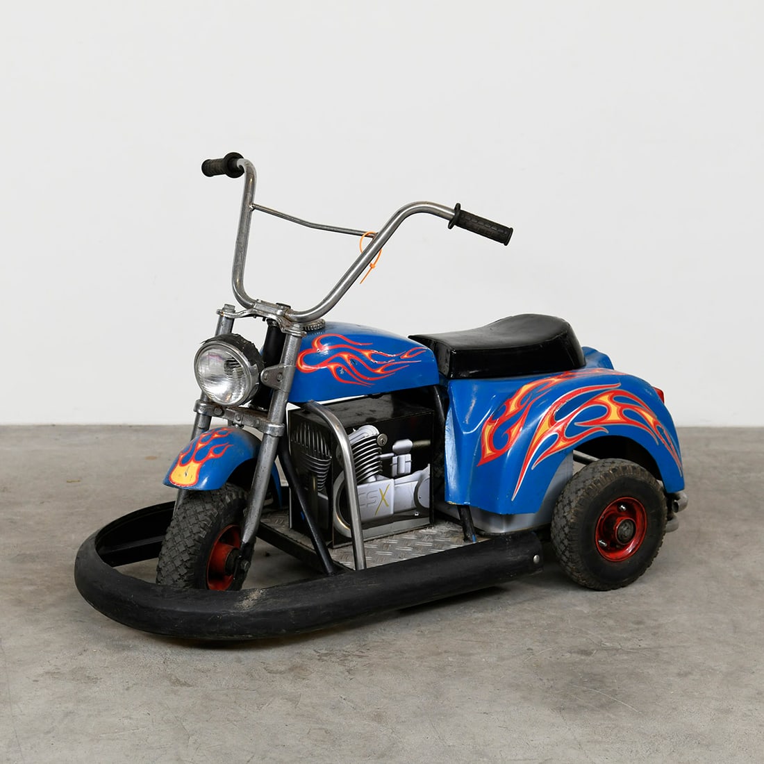 12-Volt Electric Children's Bike in Blue with Flame Decals (1 of 12)