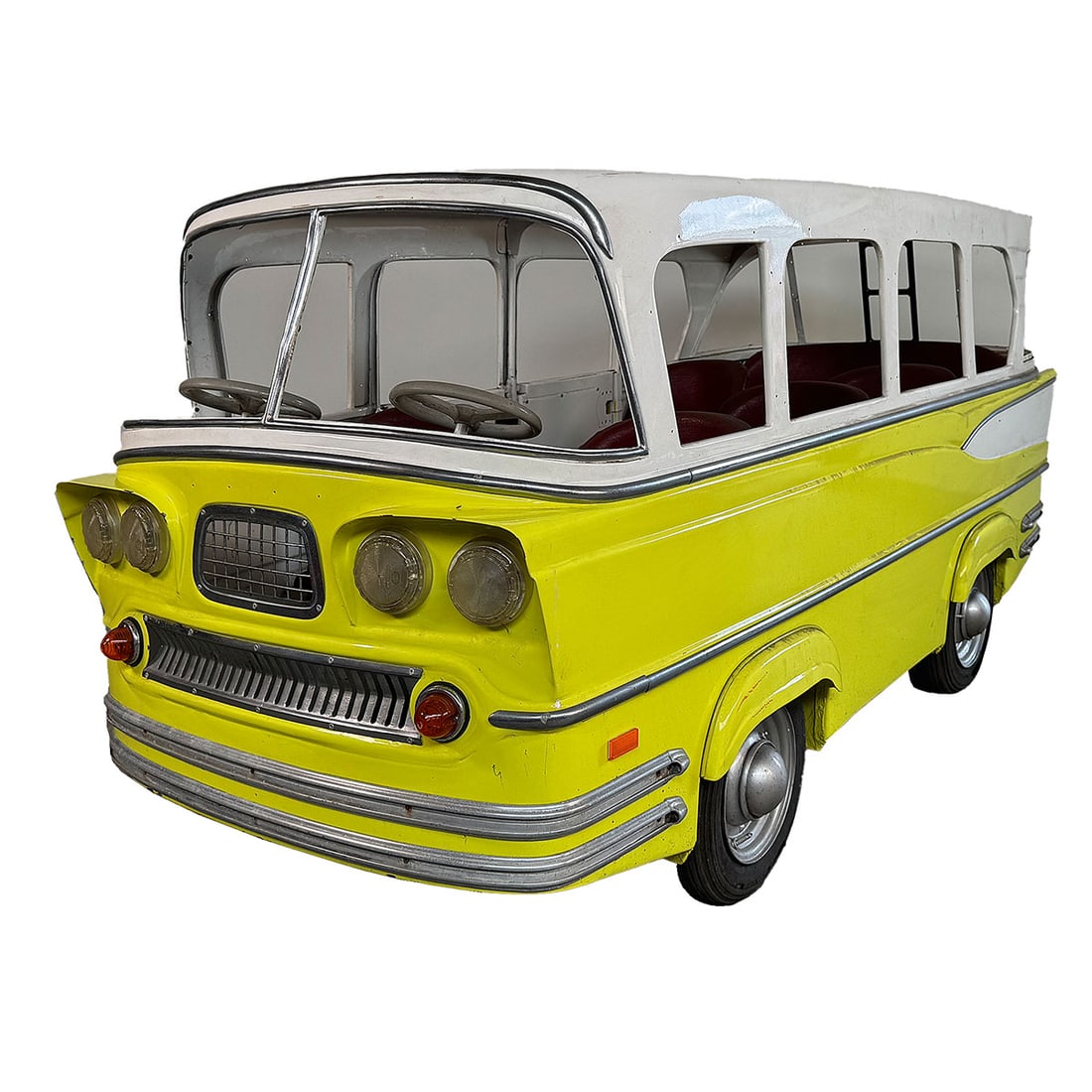 1957 Autopede Bus Type 2 Carousel Vehicle (1 of 17)