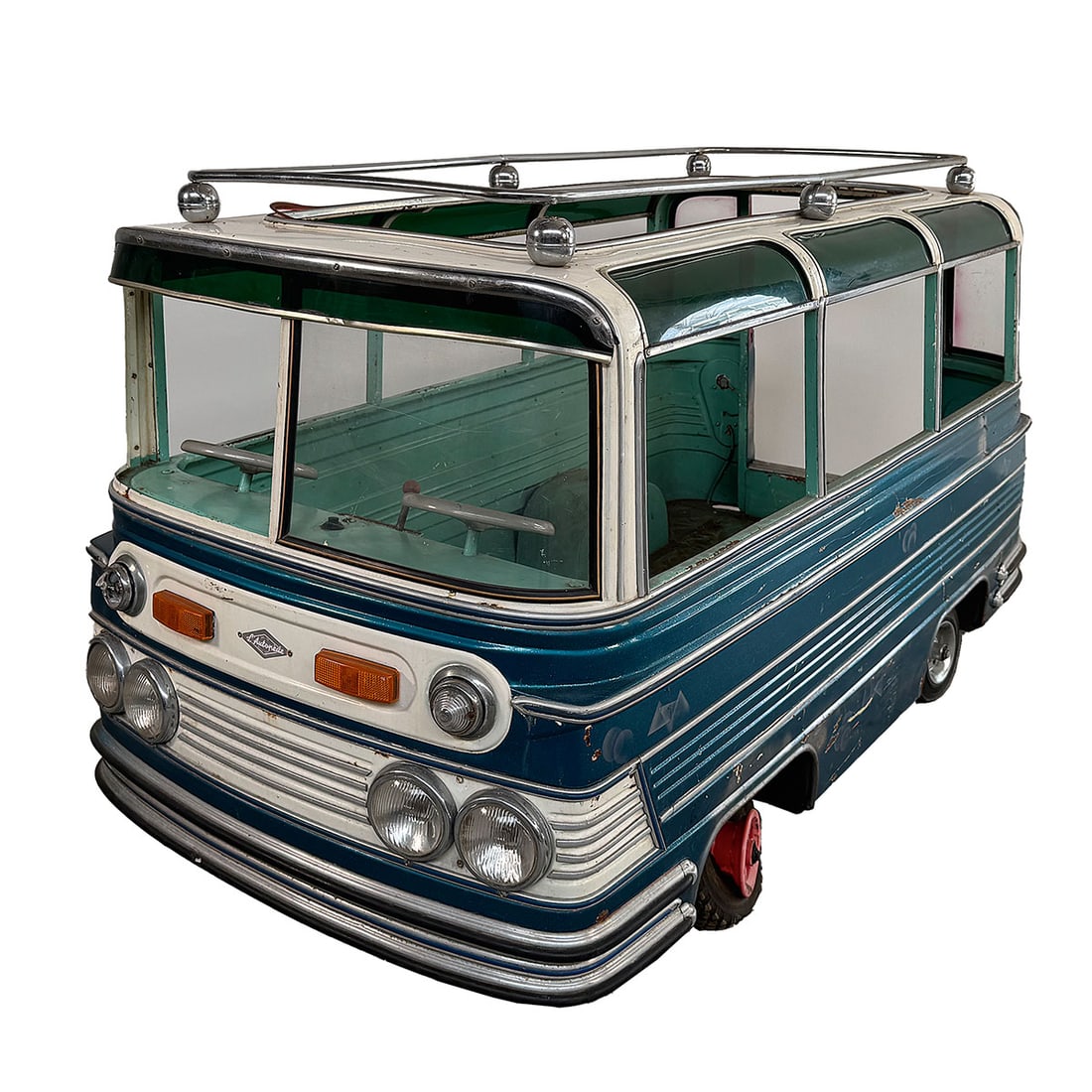 1971 Autopede Bus Type 3 Carousel Vehicle 3 Window Short Version with Rear Entrance (1 of 14)