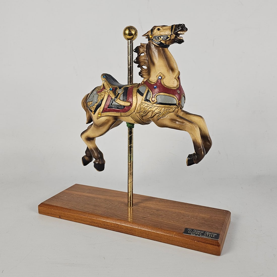 PJ's Carousel Collection Illions Style Miniature Carousel Horse (1 of 11)