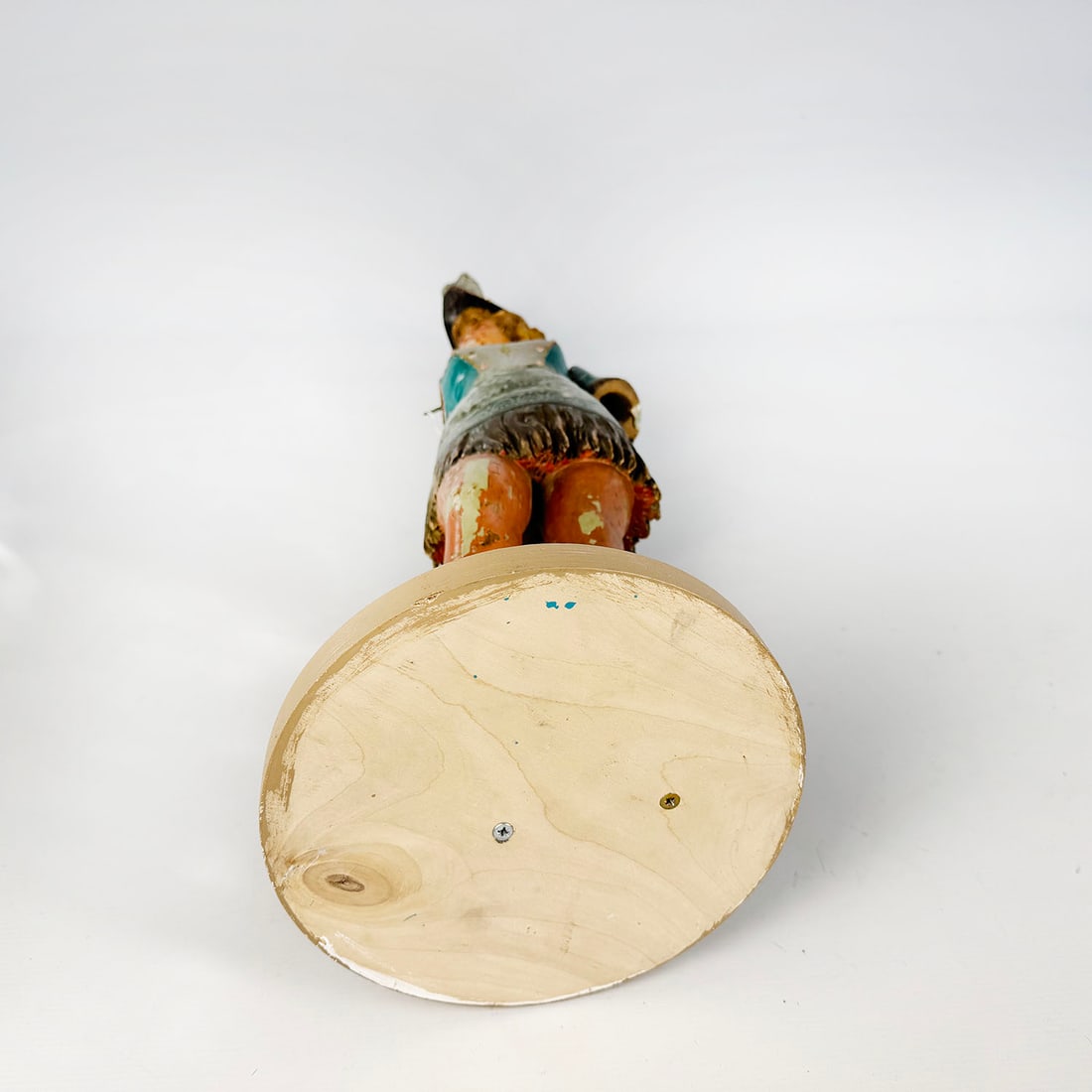 Extremely Rare Original Wellershaus Organ Figure with Three Mechanical Movements: This extremely rare original antique Wellershaus organ figure, produced by the prestigious Gebrüder Wellershaus workshop in Mülheim an der Ruhr, Germany, is a masterwork of late 19th-century fairgro