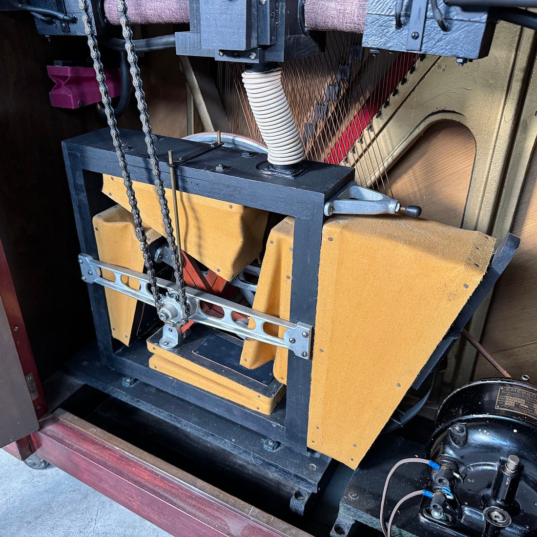 Fox Music Co. Pianotainer Nickelodeon (ca. 1920s) - 14