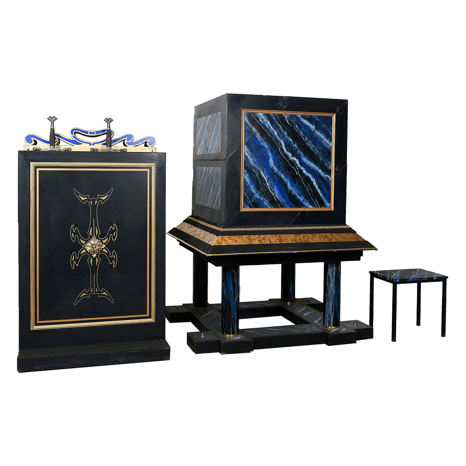 Unique "Diakuba" Penetration Stage Illusion Designed by Royce and Mariandl, Built by Piet Boer: Unique "Diakuba" penetration stage illusion designed by Royce and Mariandl, and only one was ever built together with Piet Boer in 1998. It was first performed in a gala show in 1999 and was one of th