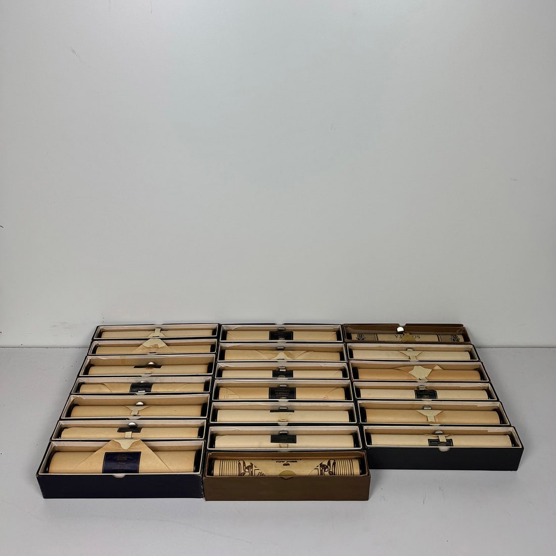 Lot of 20 Aeolian 88 Pianola Themodist Metrostyle Music Rolls (1 of 4)