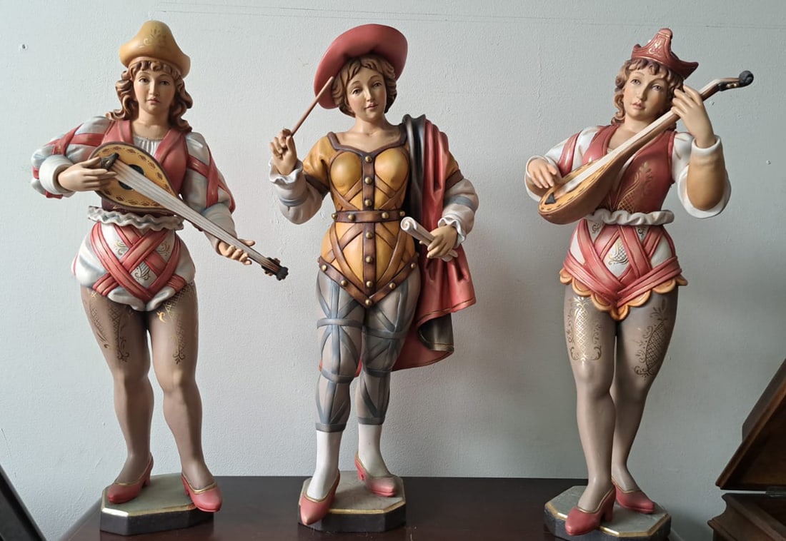 Set of 3 Contemporary Demetz Junior Organ Figures (1 of 8)