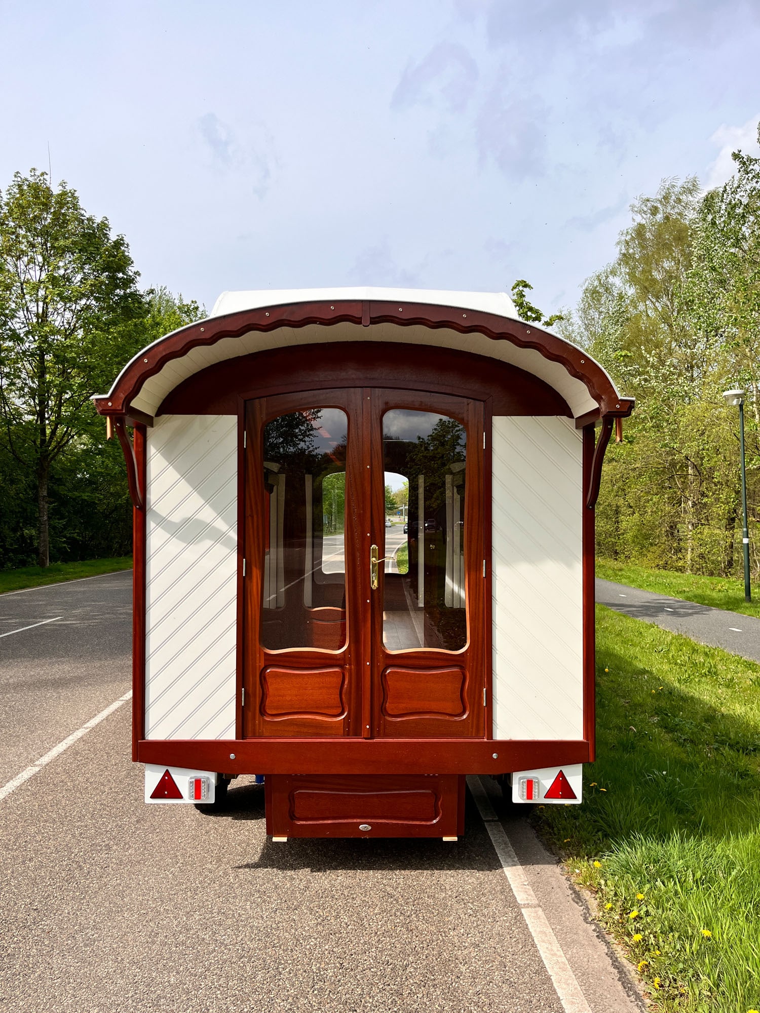 6 Meter Long Gypsy Wagon with the Famous Raised 'Cuckoo' Roof (ca. 2018) - 7