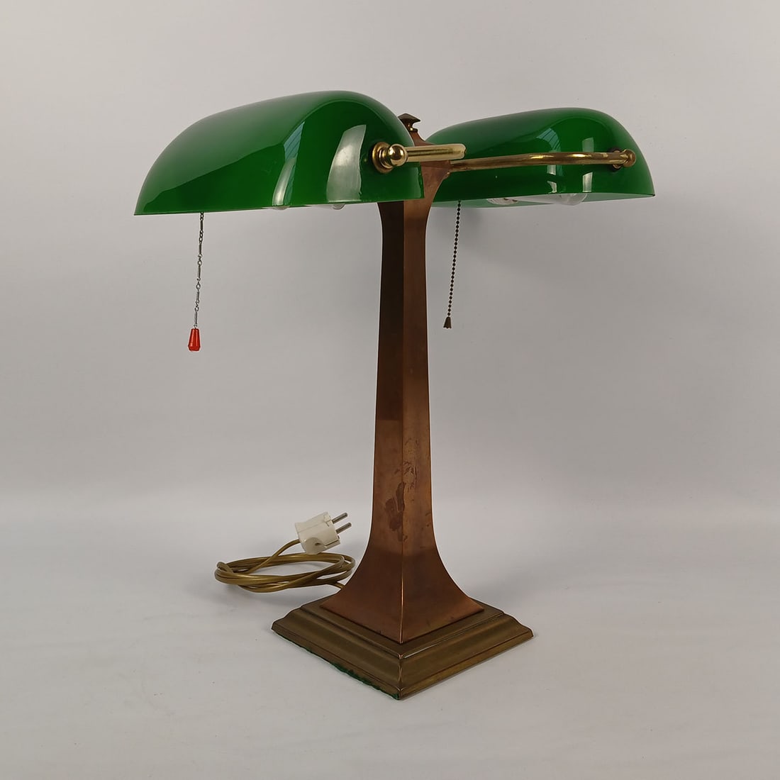 Classic Double Notary Lamp with Green Shades (1 of 9)