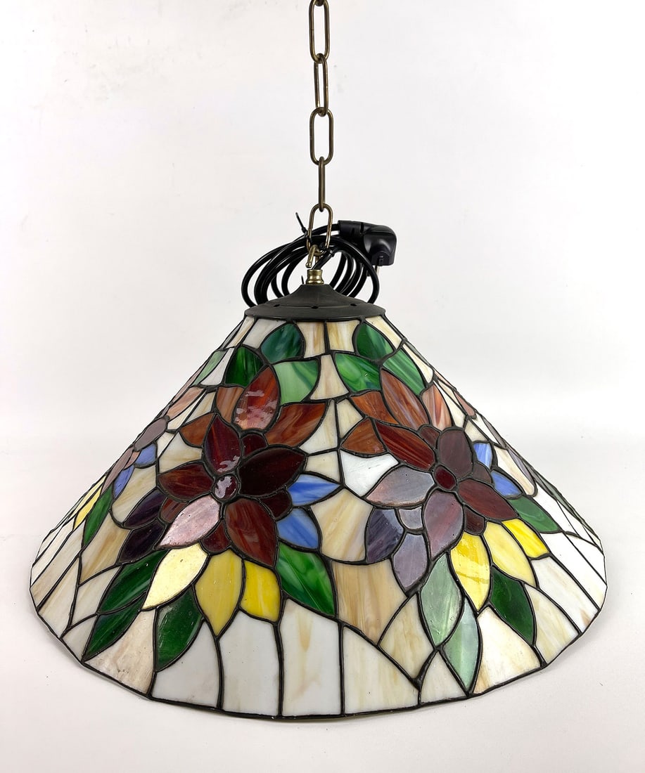 Tiffany Style Hanging Ceiling Lamp with Flower Motif (1 of 4)