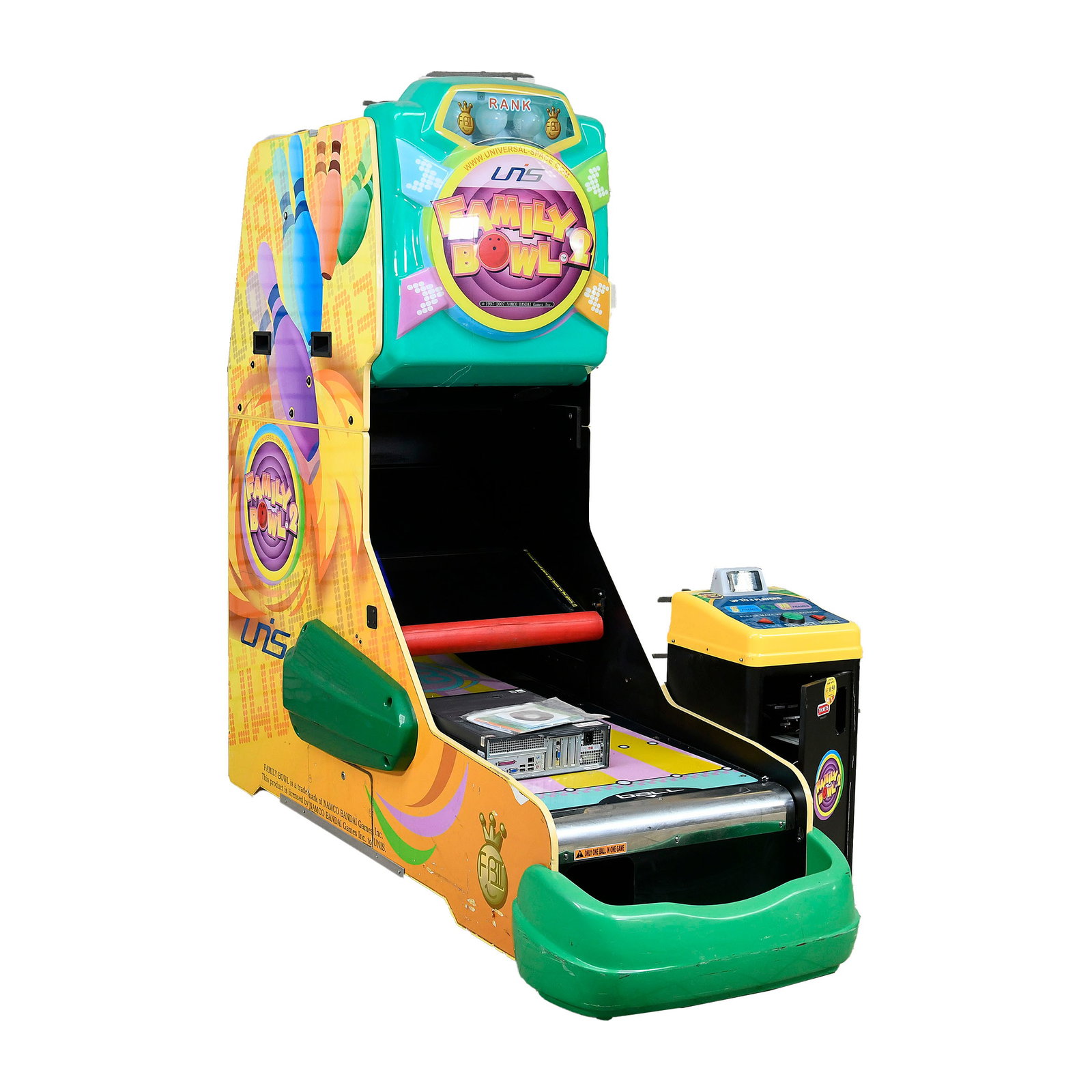 Family Bowl 2 Bowling Arcade Game by Universal Space (2007) (1 of 14)