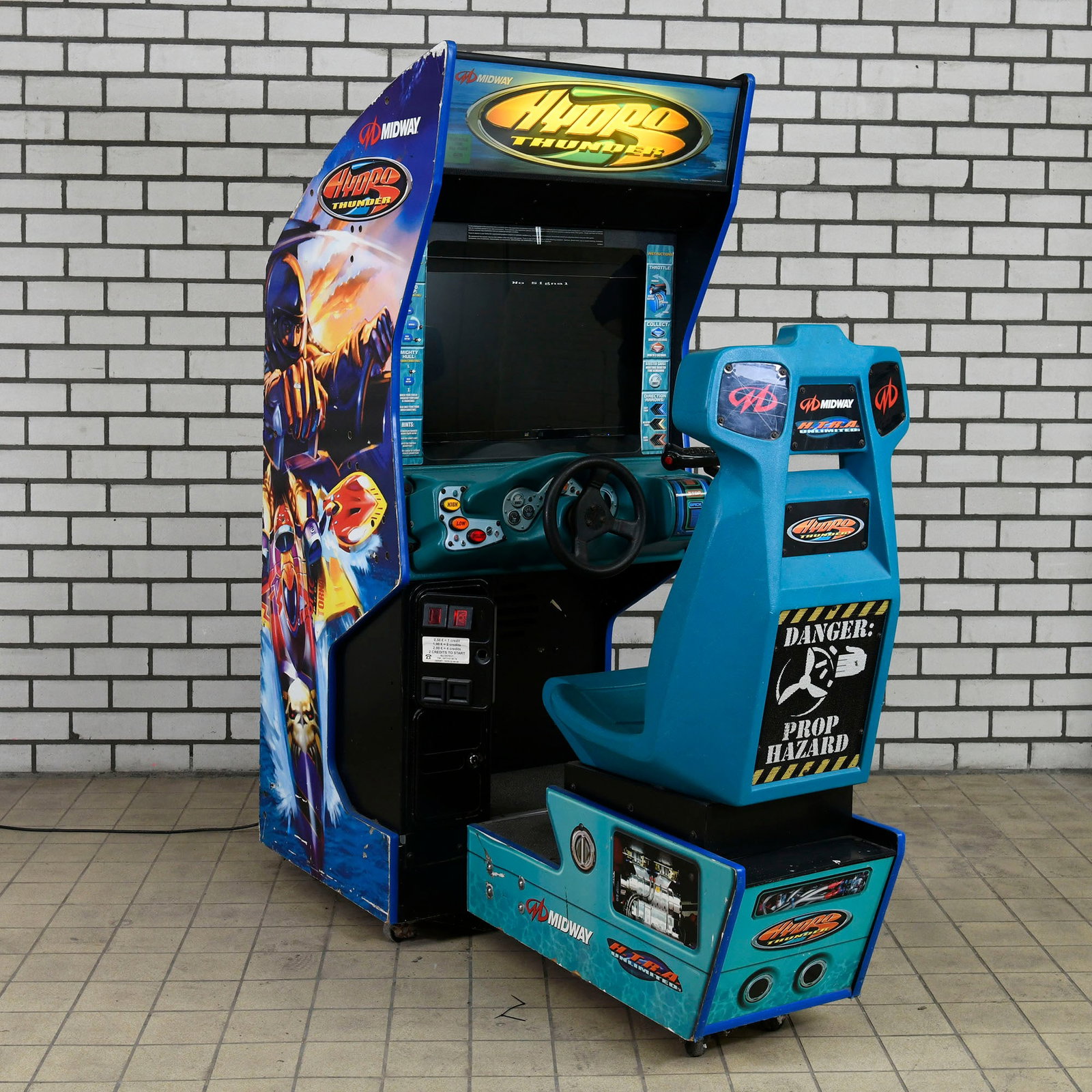 Hydro Thunder Arcade Game Midway (1999) (1 of 16)