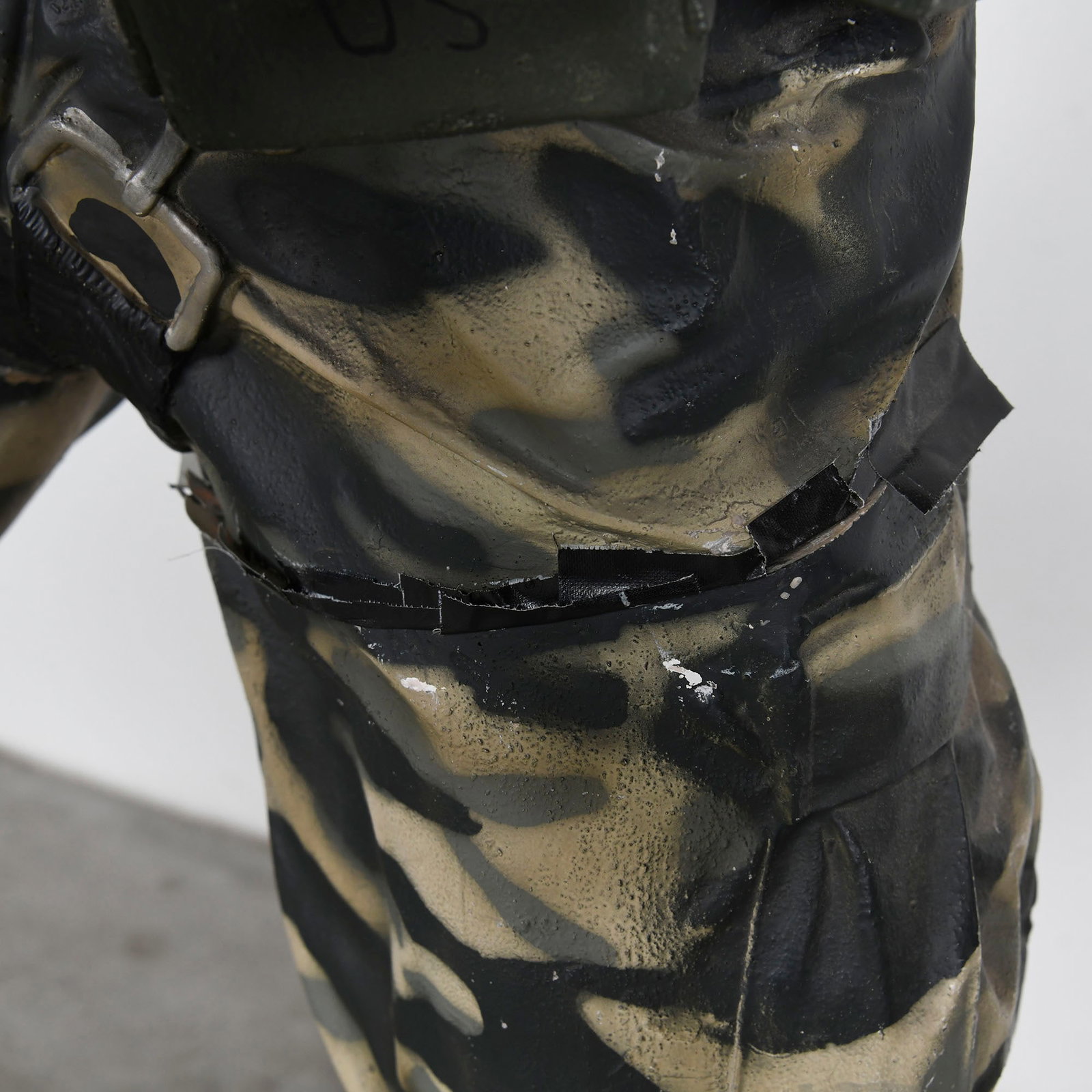 Metal Gear Solid Solid Snake Statue by Muckle Oxmox - 13