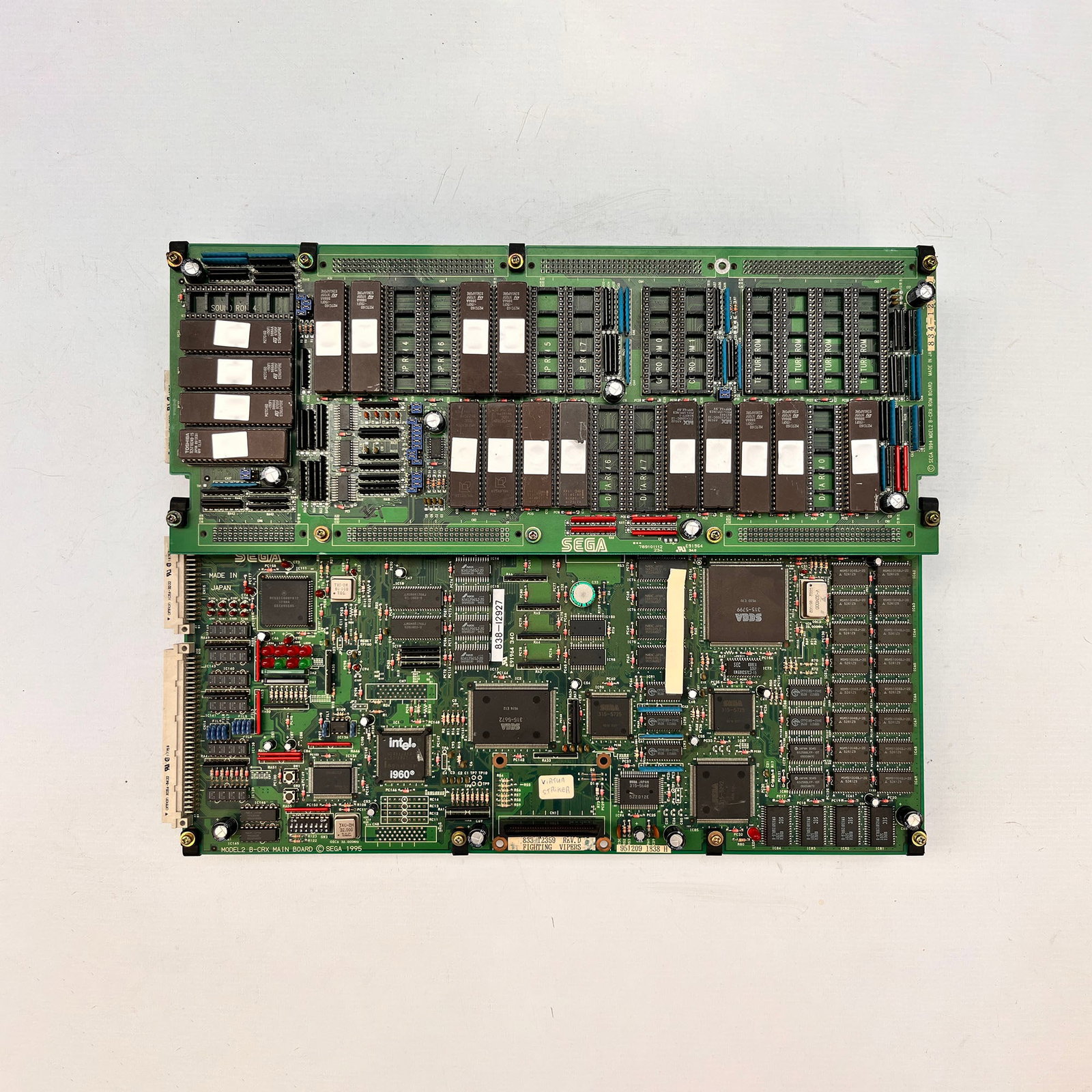 Model 2 B CRX B Sega PCB with ROM - Fighting Vipers: Model 2 B CRX B Sega PCB with ROM - Fighting Vipers. Working condition untested. Location: The Netherlands, Tilburg.