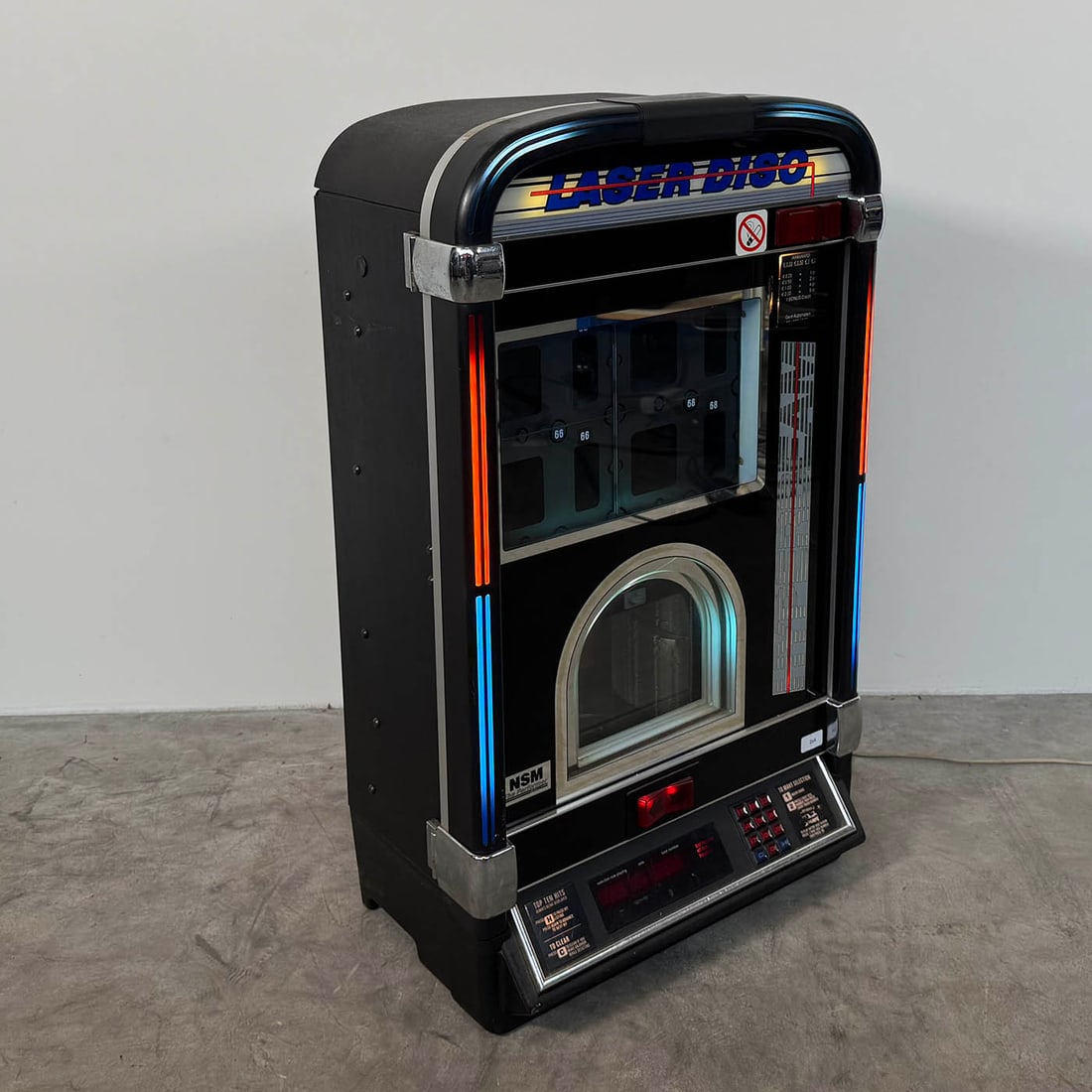 NSM Performer Wall 100 CD Jukebox (1992-1995) - 3