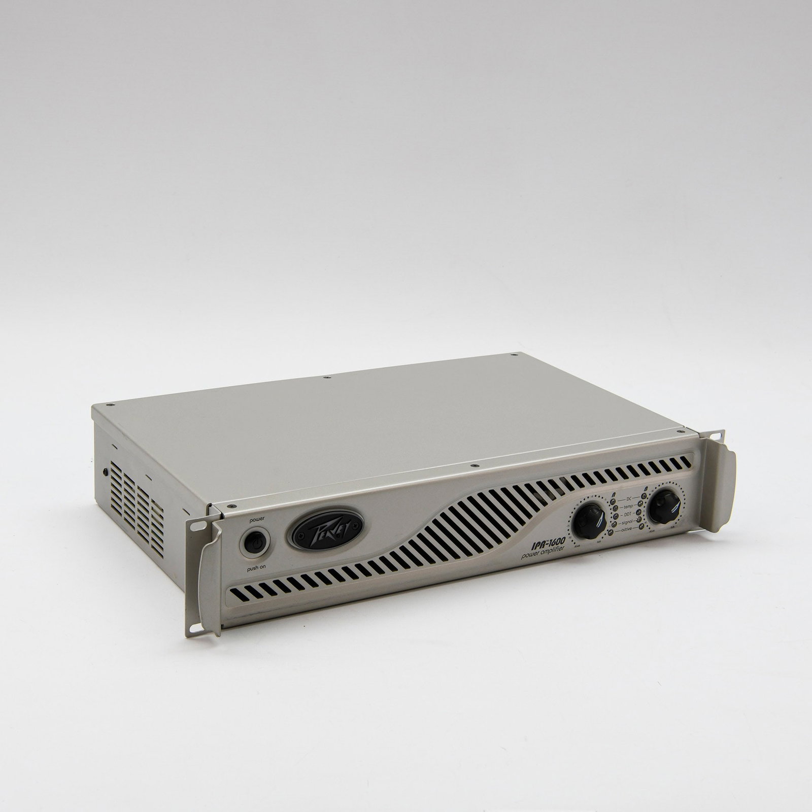 Peavey IPR 1600 DSP Power Amplifier (1 of 8)