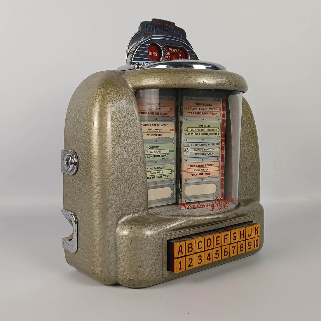 Seeburg Type 3W1 "Wall-O-Matic" Wallbox with High Fidelity Marquee (1948-1954) (1 of 15)