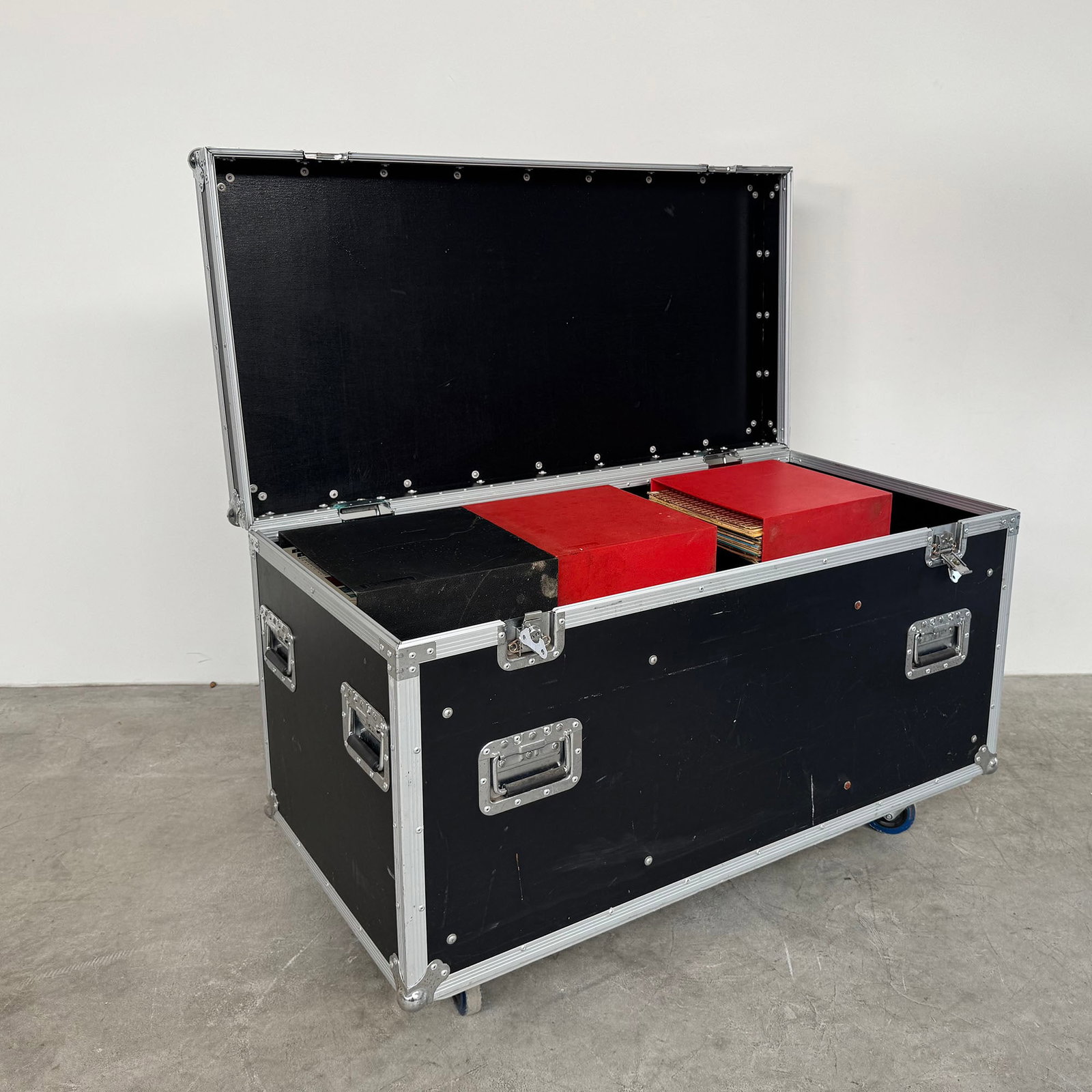 Flightcase with Approximately 550 Various LP Records (1 of 9)