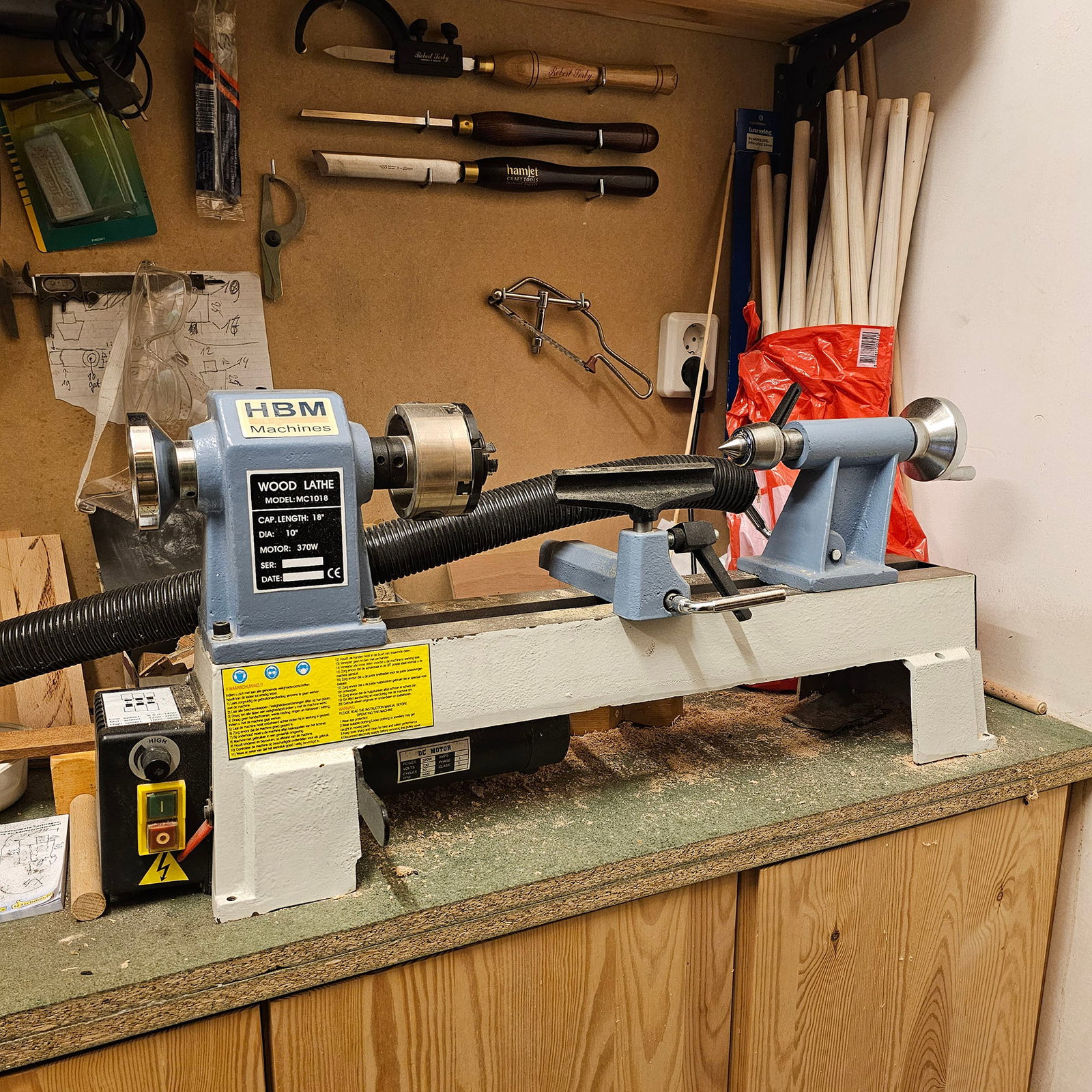 HBM Machines Electric Wood Lathe from the G. Perlee Workshop (1 of 6)
