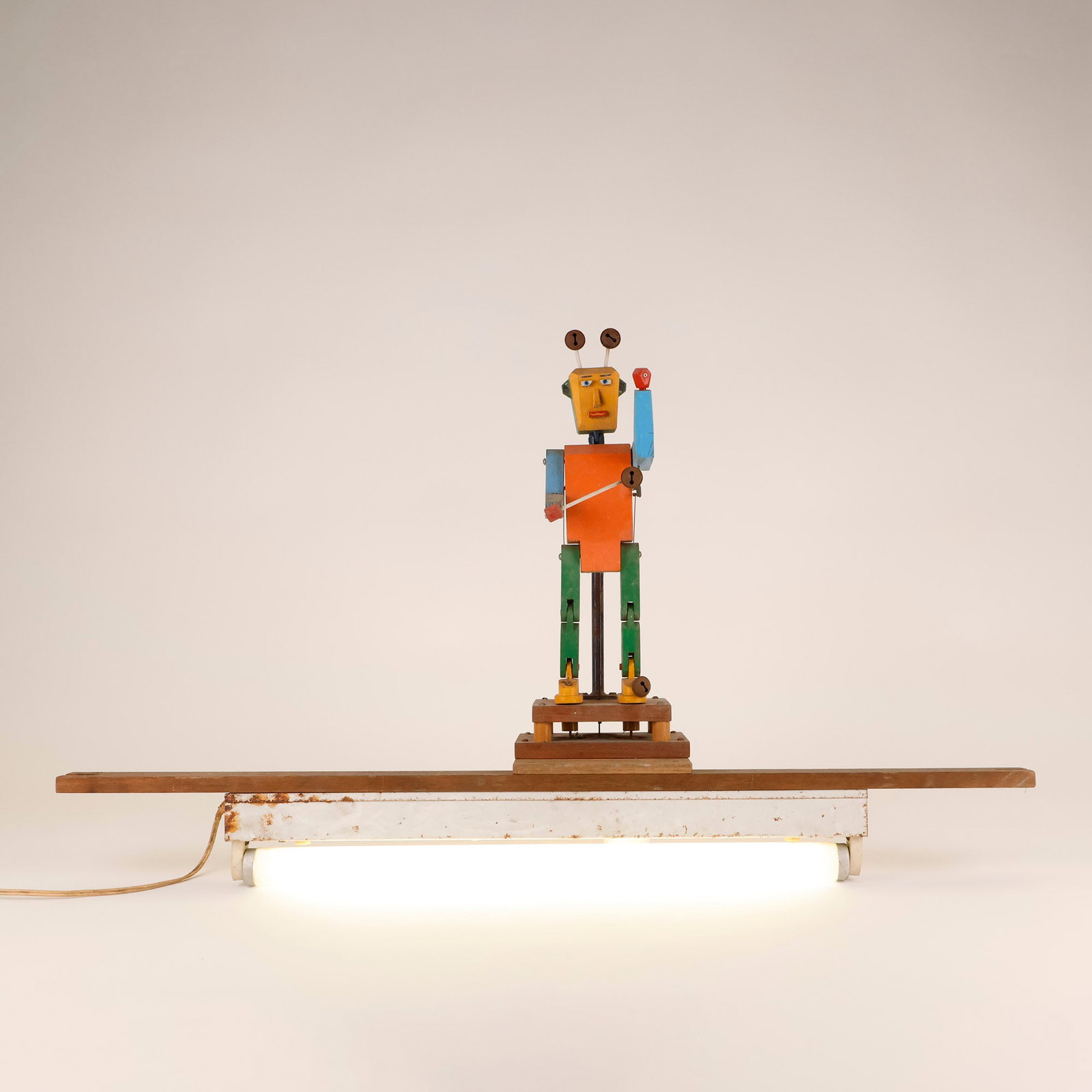 Decap Style Organ Panel with Moving Robot Organ Figure and Light (1 of 10)