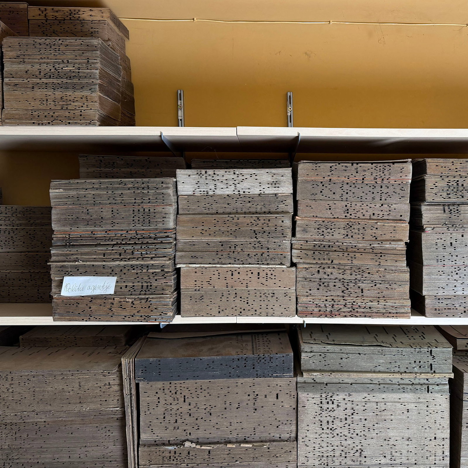 Lot of Approx. 38 Organ Music Books for 60-key Daneels "Politie Agentje" Organ: Lot of Approx. 38 Organ Music Books for 60-key Daneels "Politie Agentje" Organ. The "Politie Agentje" organ is currently located in the United States. Location: G Perlee Workshop in Amsterdam.