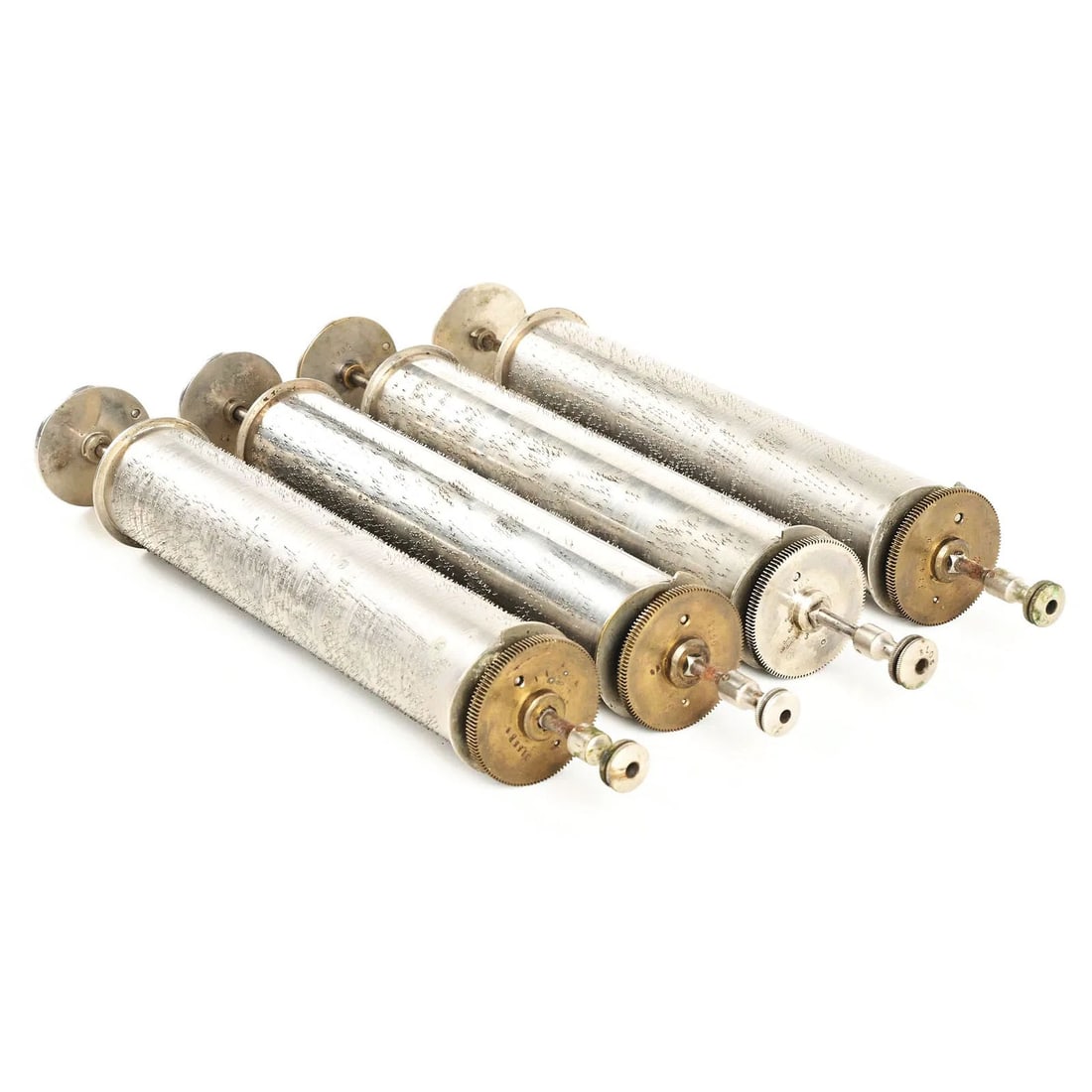 Lot of 4 Mermod Freres 29 cm (11 - 1/2") Music Box Cylinders ca. 1890 - 1910: Lot of 4 Mermod Freres 29 cm (11 - 1/2") music box cylinders ca. 1890 - 1910. The cylinders are in very good condition, complete, showing light wear and no damage. Dimensions (H x W x D): 7,5 x 29 x 7