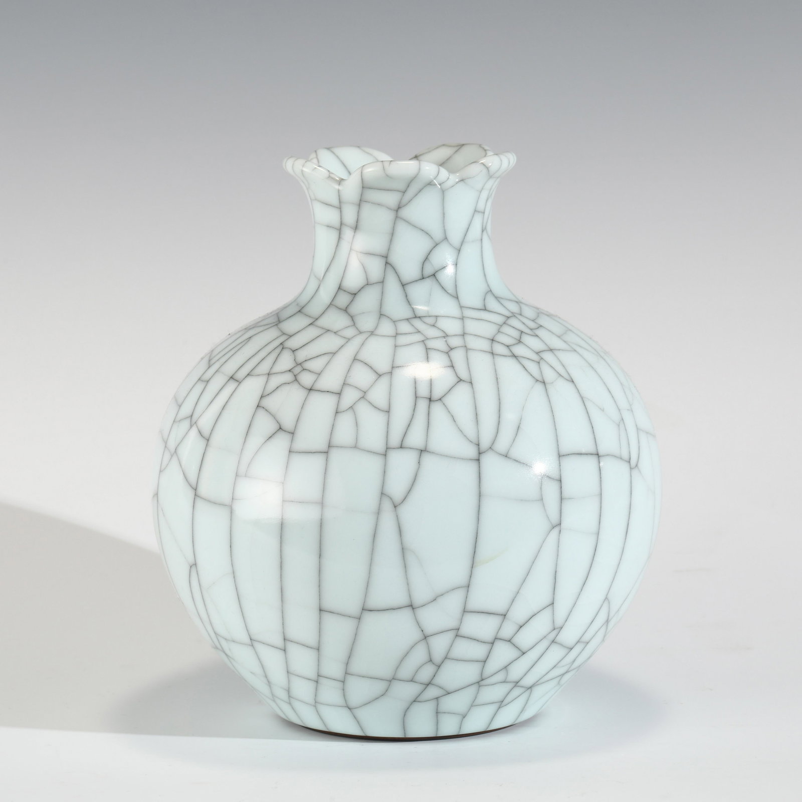 Qianlong Ge Kiln Pomegranate Statue in the Qing Dynasty (1 of 10)