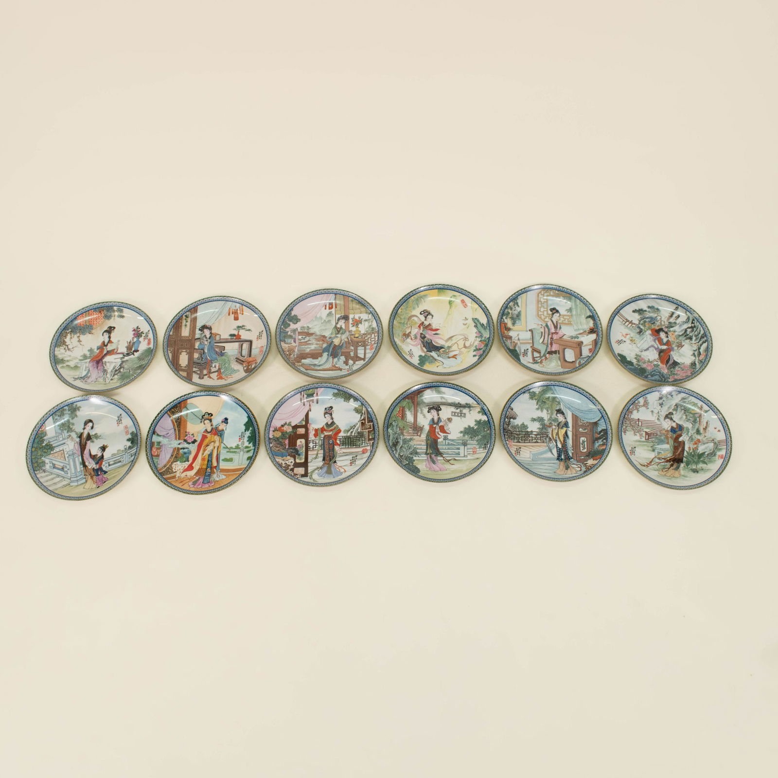 CHINESE EXPORT FAMILLE ROSE PORCELAIN PLATE SETS OF 12 (1 of 20)