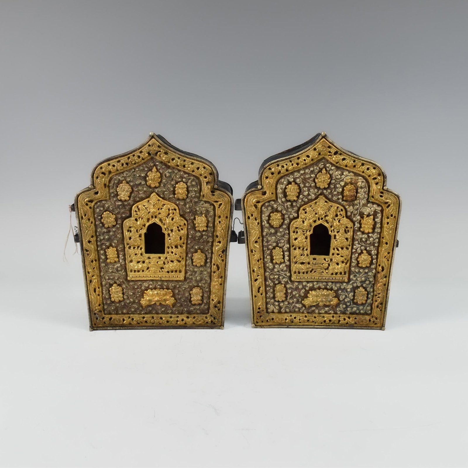 CHINESE PAIR OF BRONZE BUDDHA HOUSE (1 of 12)