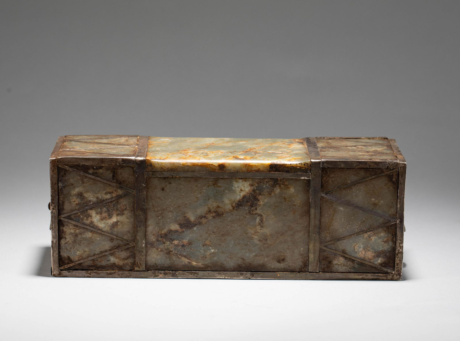 Warring States jade pillow (1 of 7)