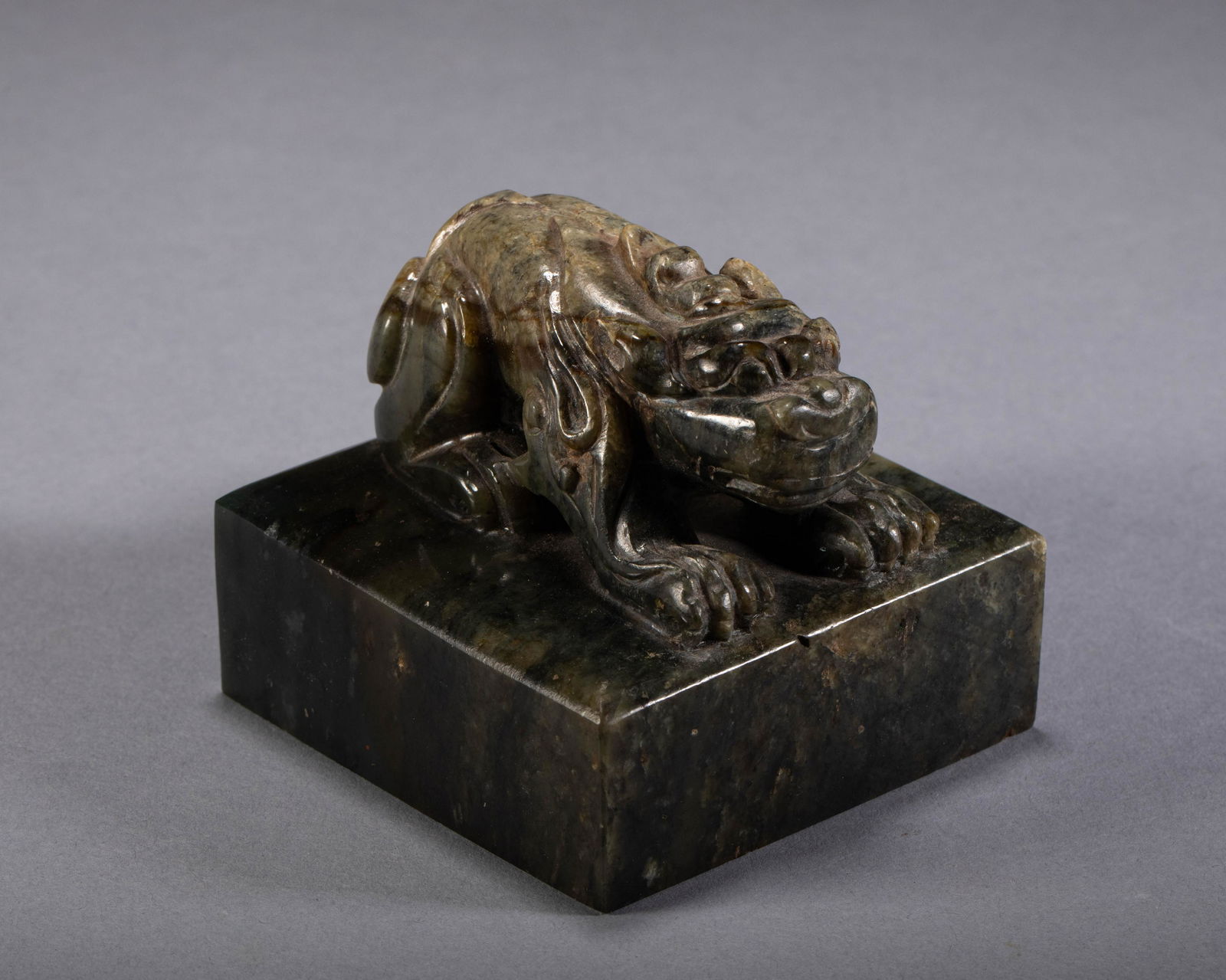 White jade seal of Qing Dynasty (1 of 8)