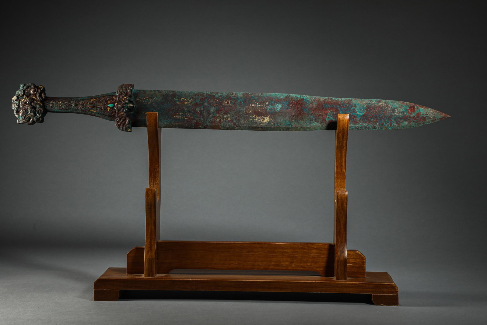 Warring States gold and silver sword (1 of 9)