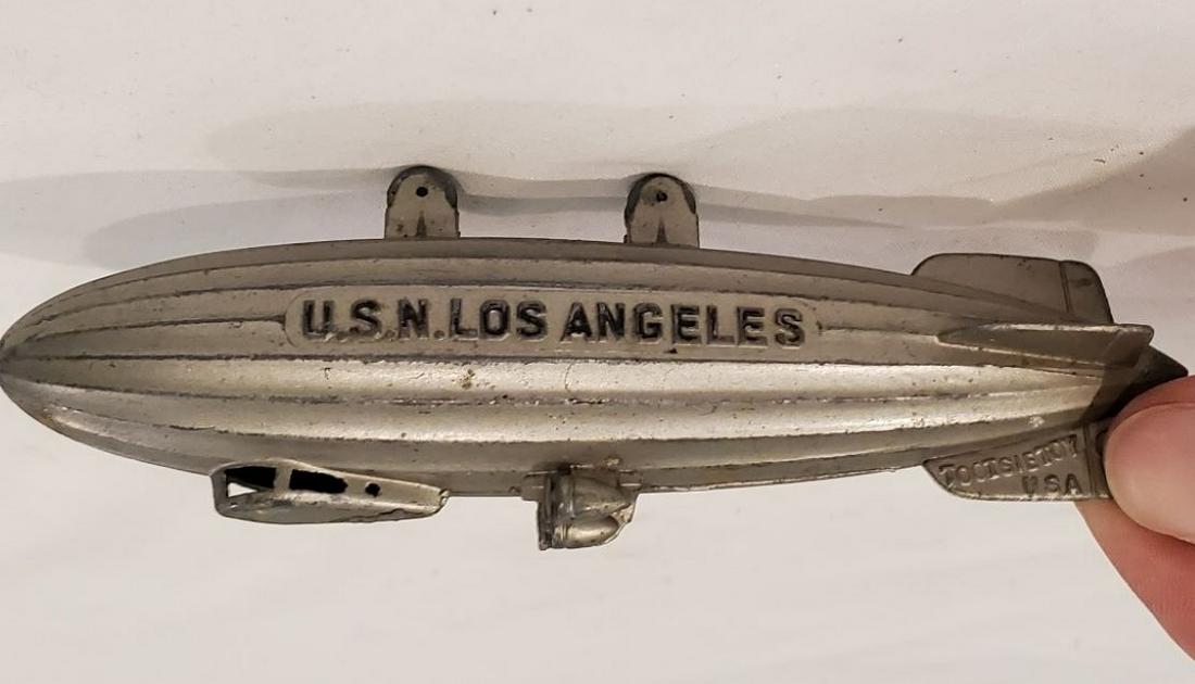 Vintage USN Los Angeles Zepplin Toy (1 of 3)