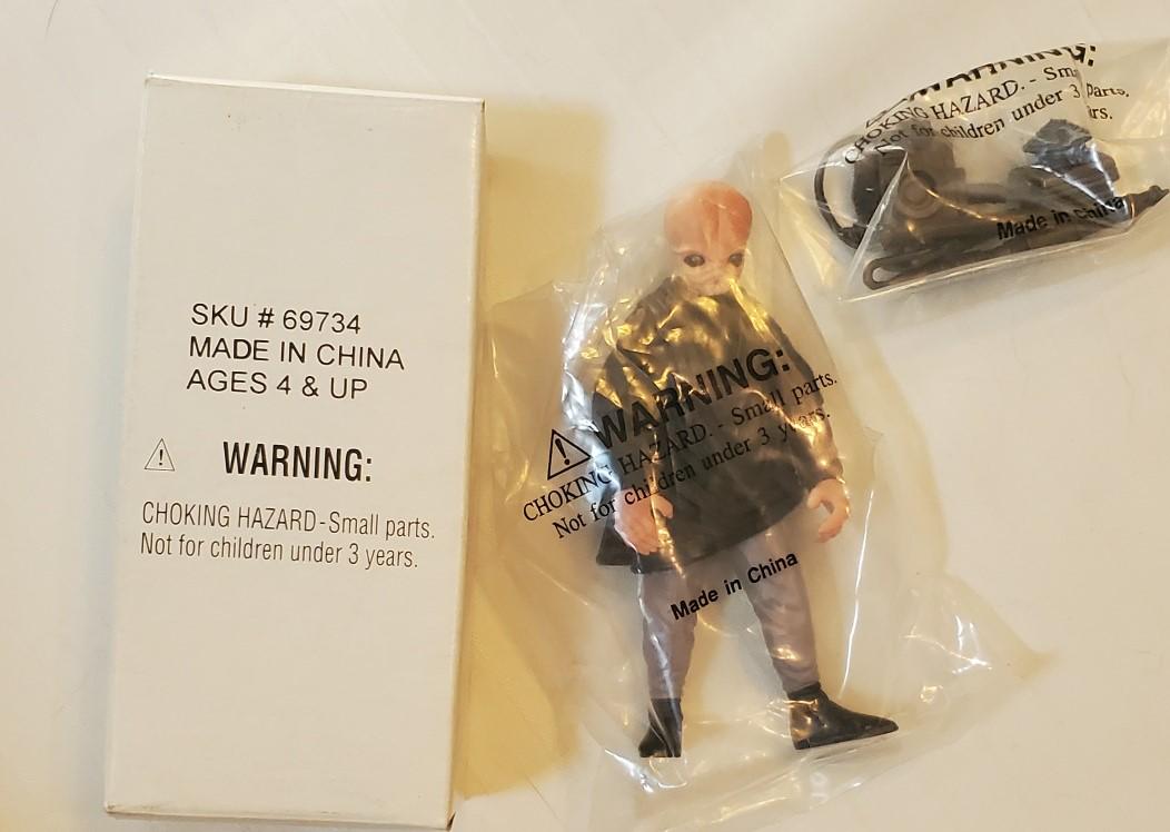 Star Wars Mos Eisly Band Member 3.75: Action figures in used condition all are guarantee authentic. Condition should be based on photos and rarity of figure.