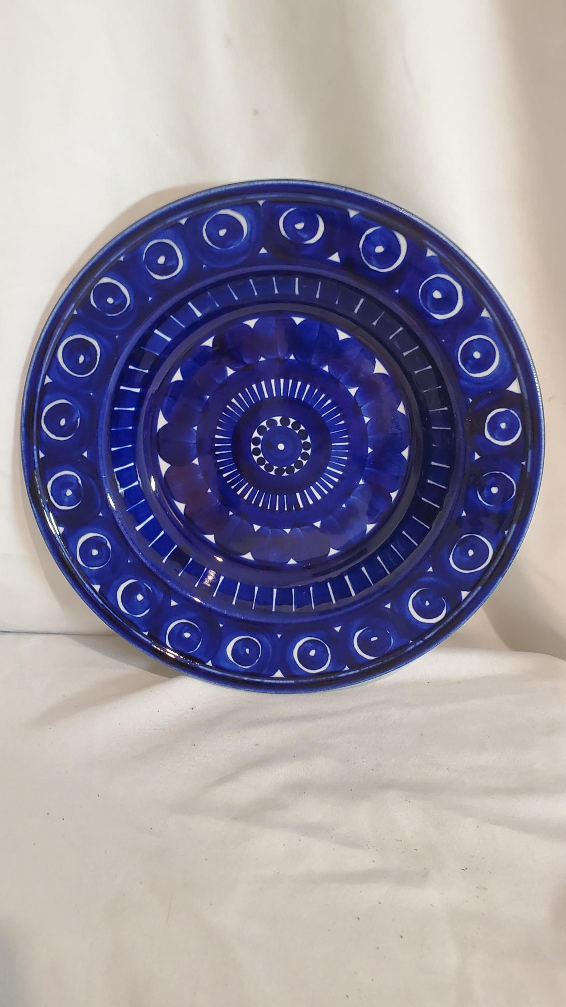 Blue Bowl Arabia Finland: Outstanding condition Please refer to all photos to see condition, we will answer to the best of our ability any questions you may have.