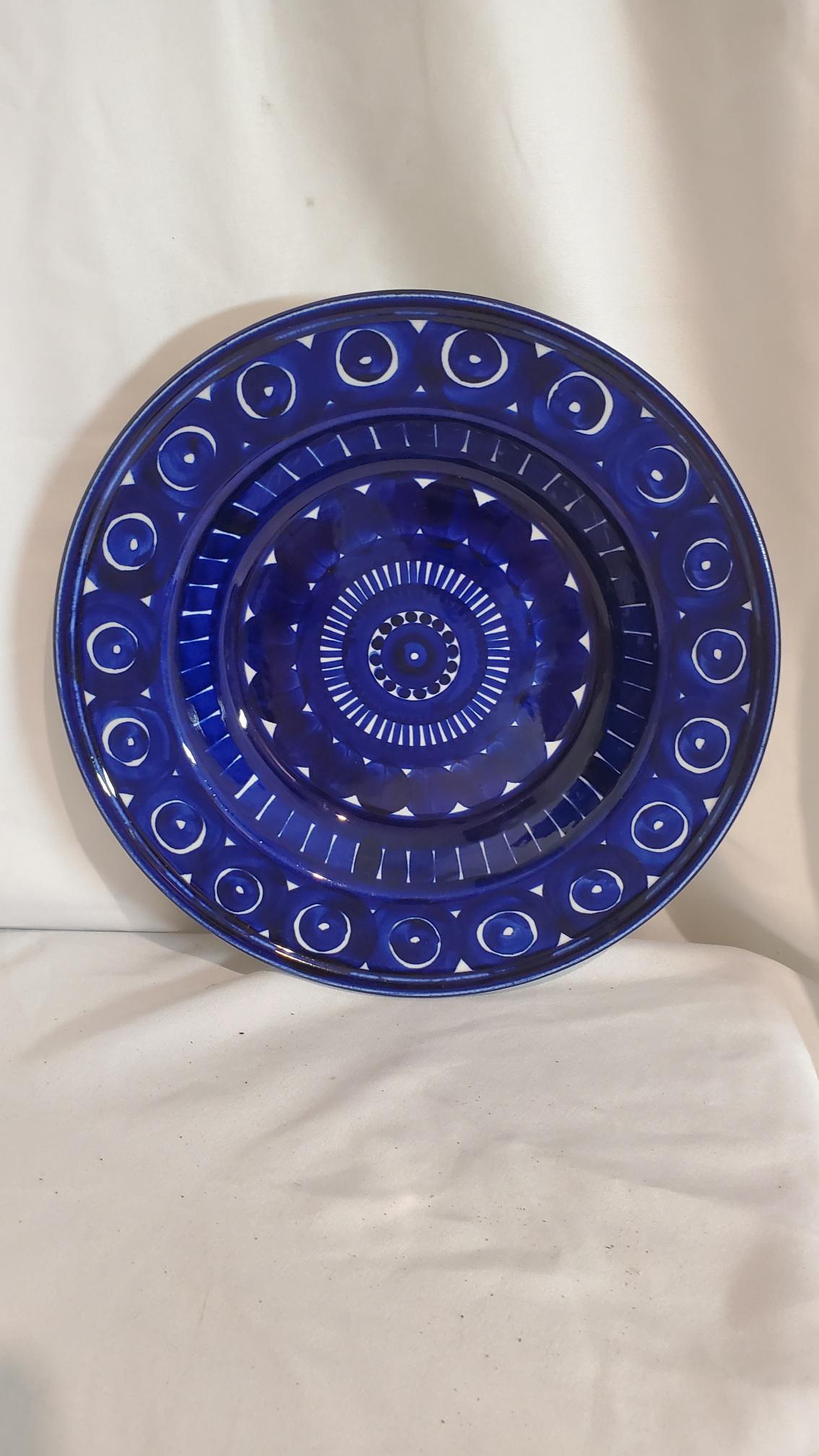 Blue Bowl Arabia Finland: Outstanding condition Please refer to all photos to see condition, we will answer to the best of our ability any questions you may have.