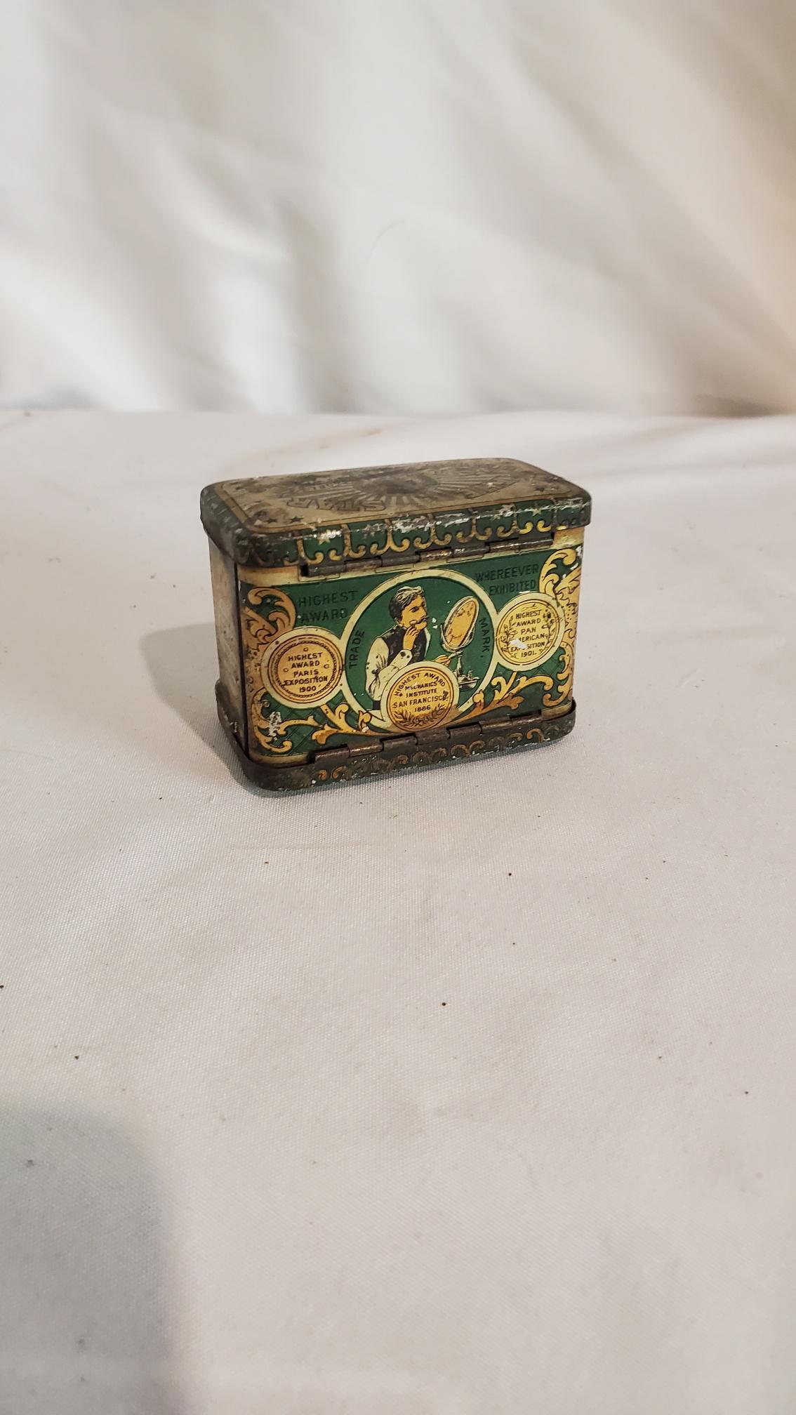 Antique Shaving Kit (1 of 7)