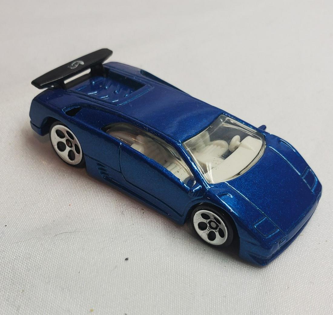 Estate auction of collection of vintage Hot Wheels: This auction contains both vintage, and new Hotwheels, and Matchbox vehicles. There is also groups of unidentified or off brands as well as brand items. . Feel free to ask questions regarding any conc