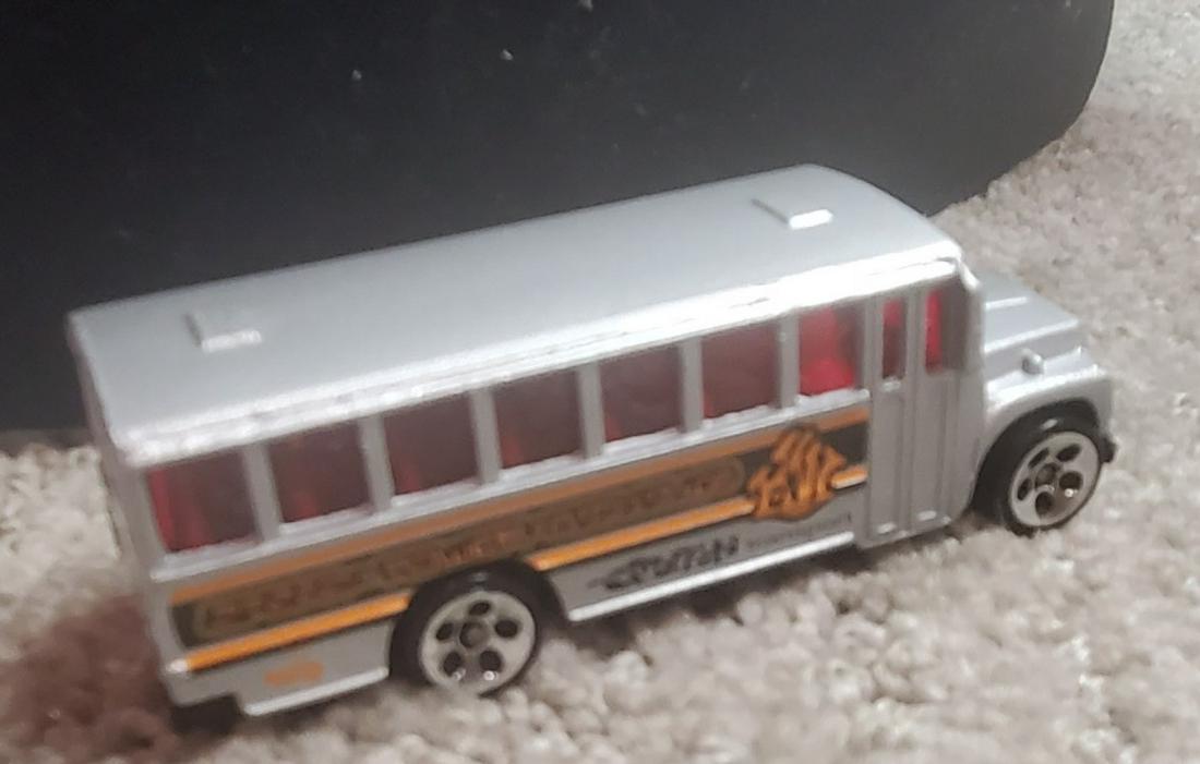 Estate auction of collection of vintage Hot Wheels: This auction contains both vintage, and new Hotwheels, and Matchbox vehicles. There is also groups of unidentified or off brands as well as brand items. . Feel free to ask questions regarding any conc