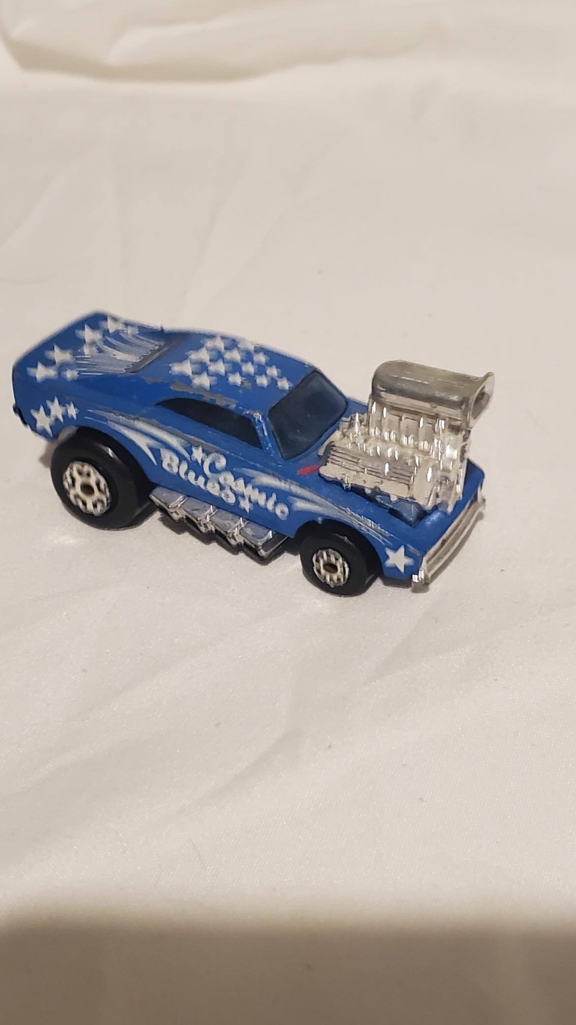 Estate auction of collection of vintage Matchbox: This auction contains both vintage, and new Hotwheels, and Matchbox vehicles. There is also groups of unidentified or off brands as well as brand items. . Feel free to ask questions regarding any conc