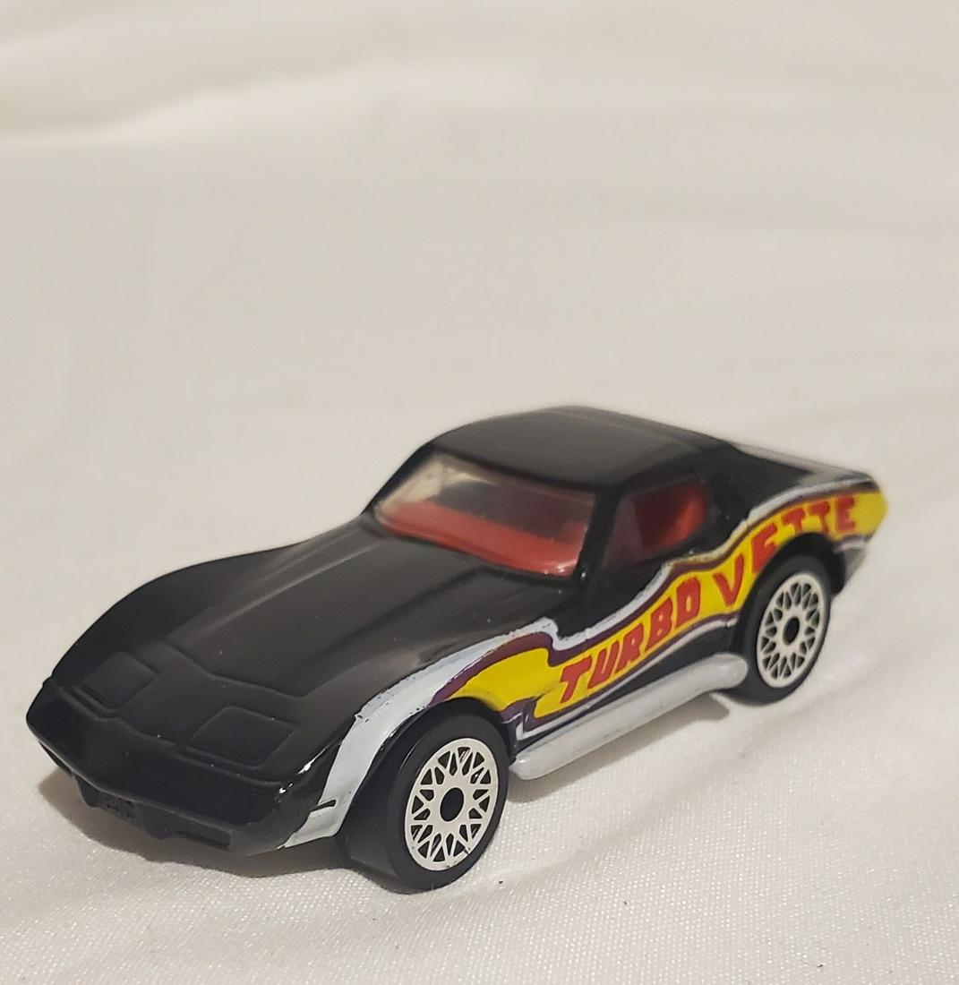 Estate auction of collection of vintage Matchbox: This auction contains both vintage, and new Hotwheels, and Matchbox vehicles. There is also groups of unidentified or off brands as well as brand items. . Feel free to ask questions regarding any conc
