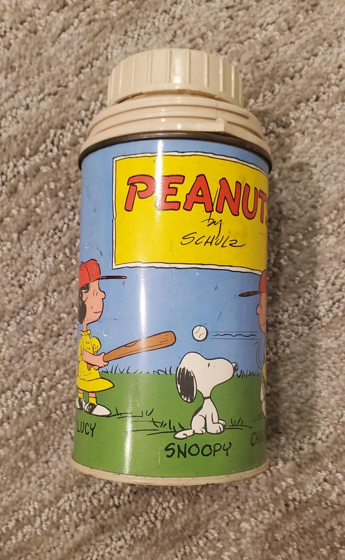 Original 1970's Peanuts Gang Thermos: Thermos has some wear but overall in great condition some small dents but great colors. Inside is pristine. Please ask questions and as always refer to photo for condition.