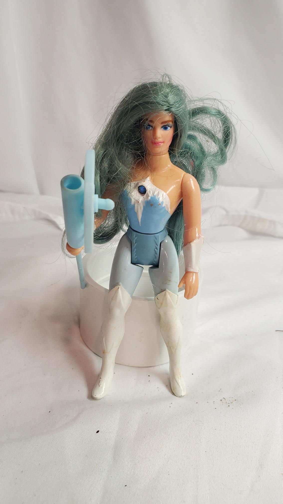 She - Ra Princess of Power Action Figure: Please ask questions and as always refer to photo for condition.