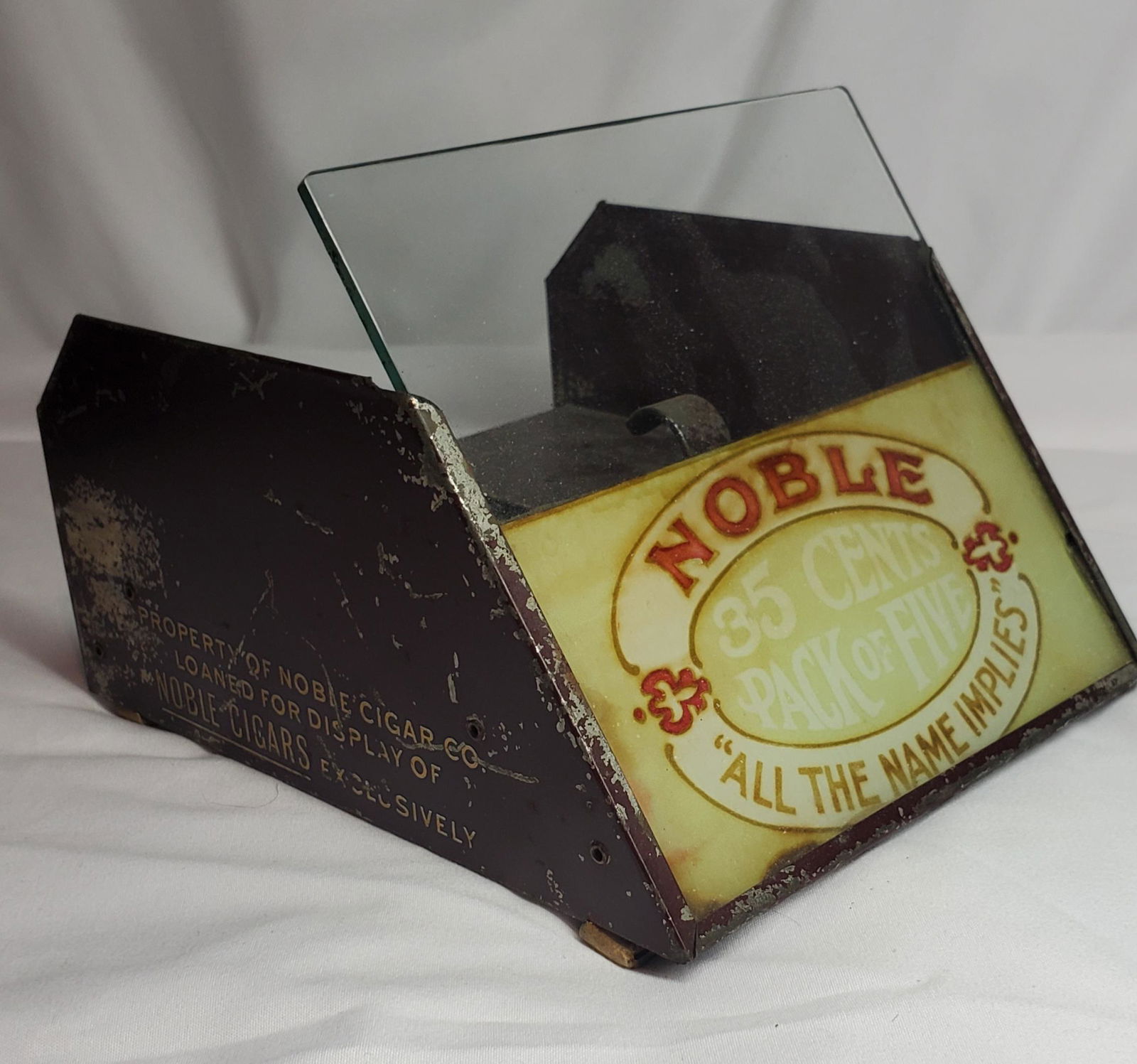 Advertising Noble 35 Cent Cigar Display (1 of 8)