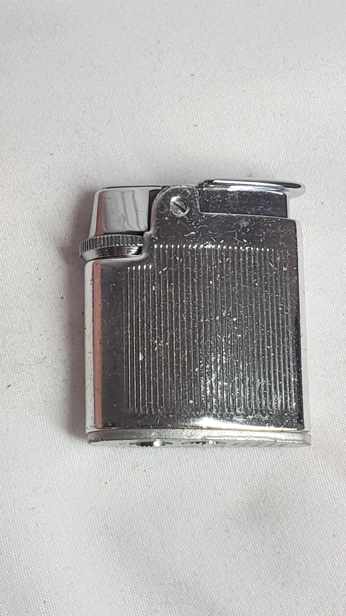 Vintage Ronson Pocket Lighter (1 of 4)