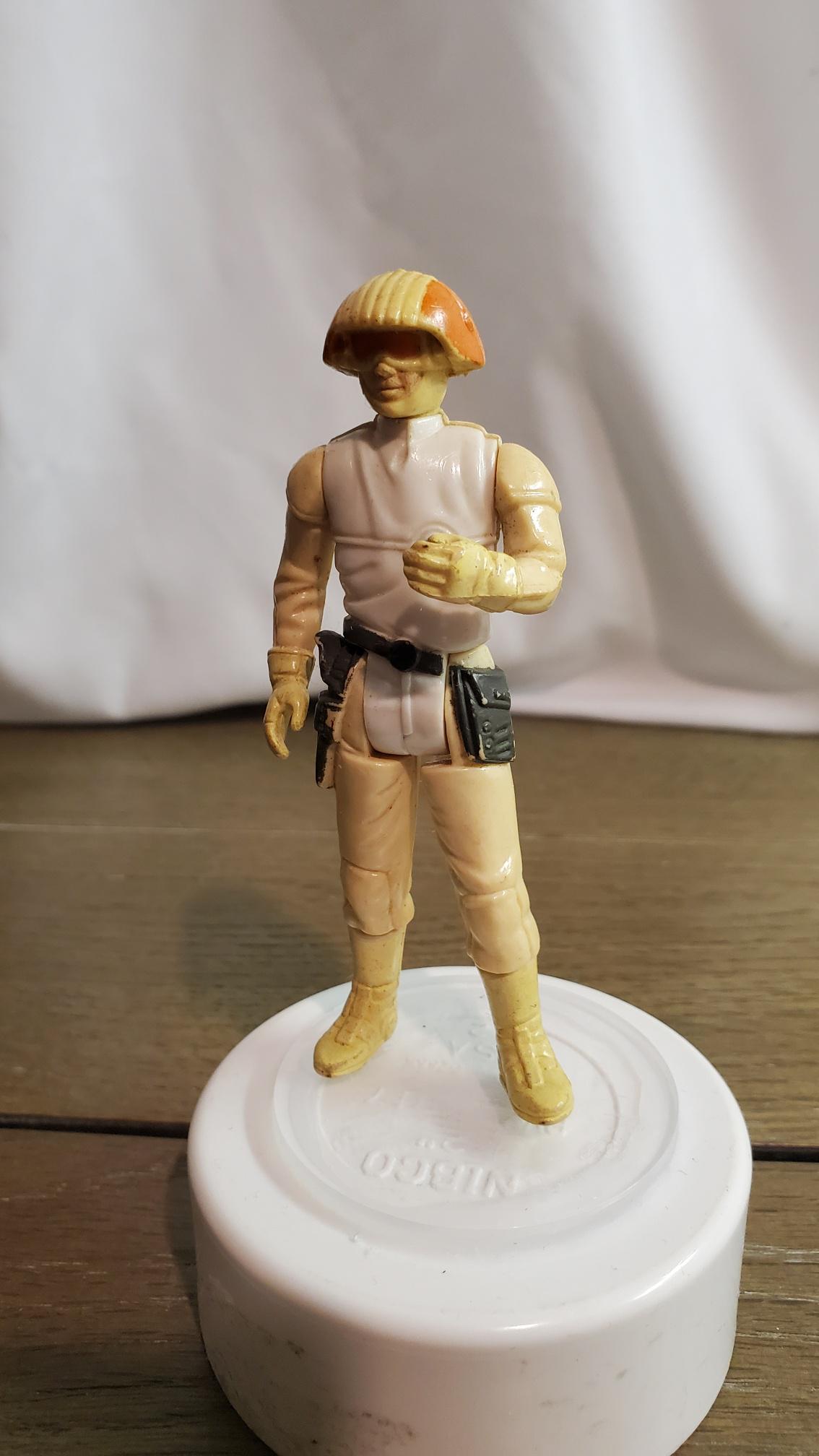 Star Wars Cloud City Car Pilot 3.75 (1 of 4)