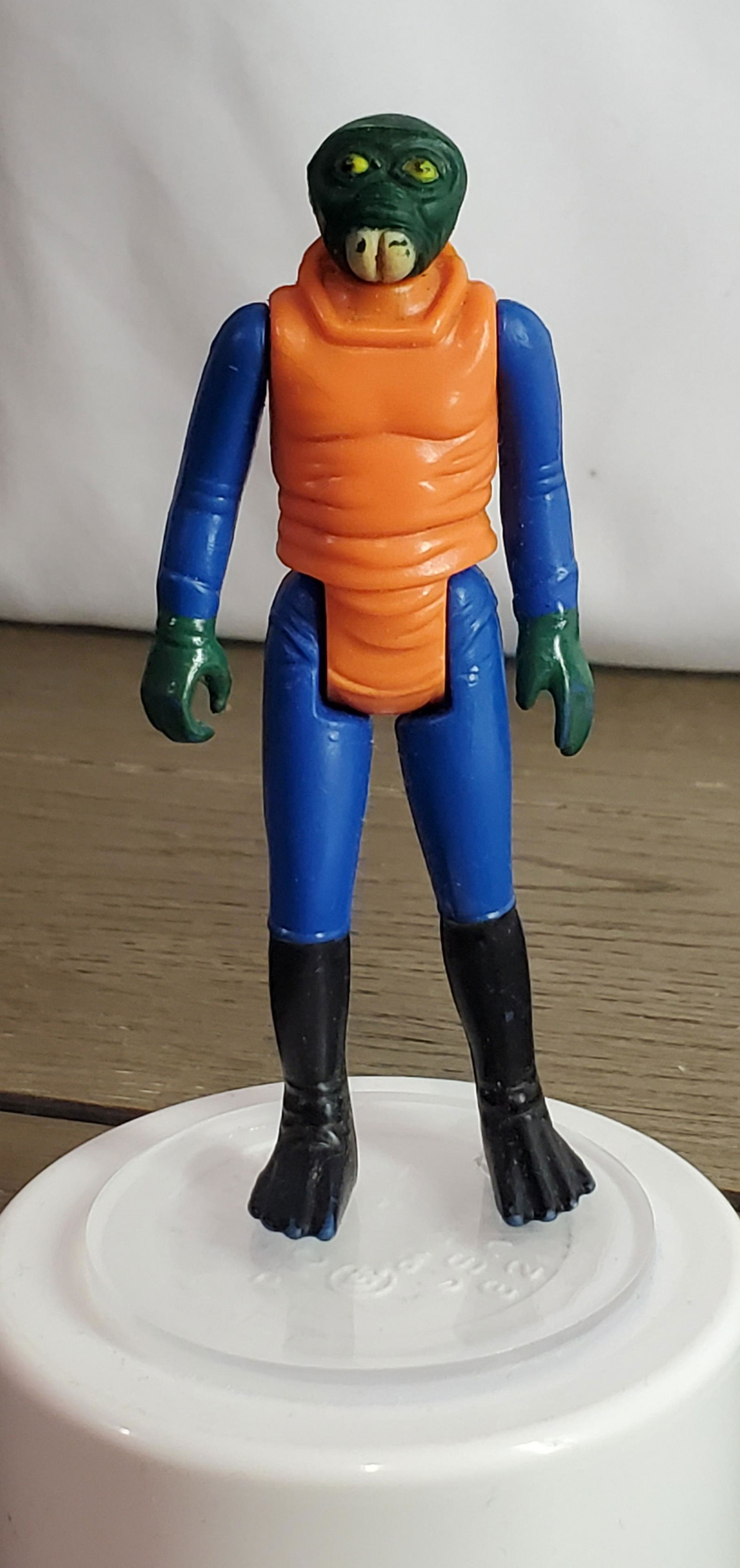 Star Wars Walrus Man 3.75 (1 of 4)