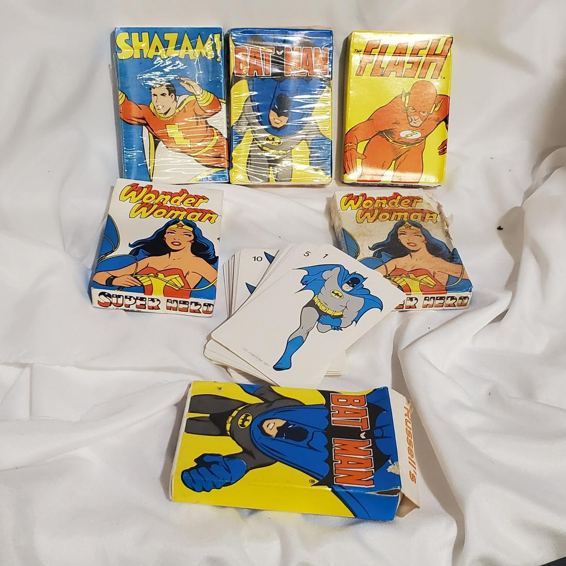 5 Vintage DC Trading Card Packs (1 of 5)