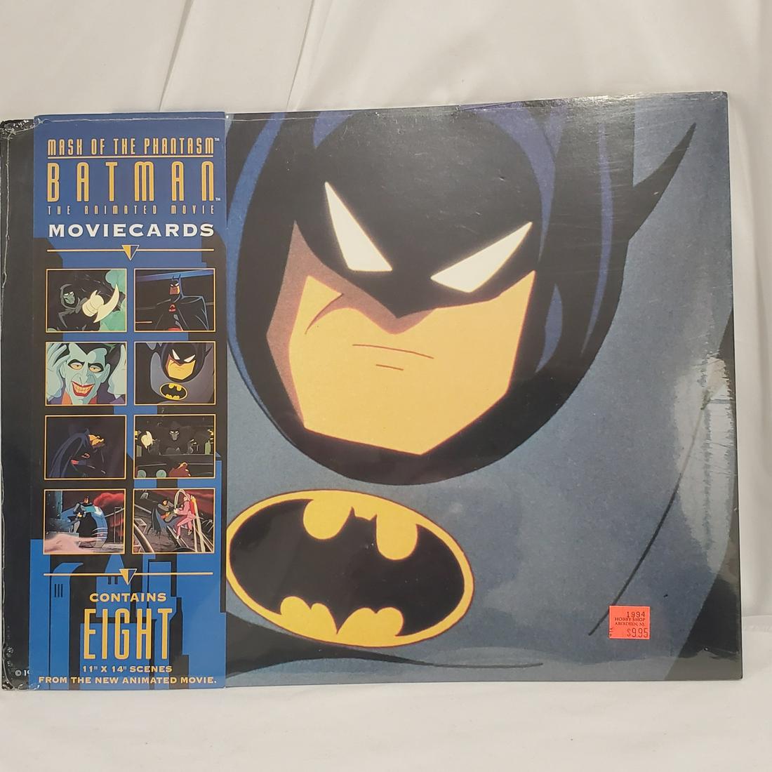 Collectors Batman Movie Cards: Please read carefully. Description given is based on opinion unless otherwise documented. We ask that you look at pictures carefully before bidding. We are more than happy to take more pictures or ans